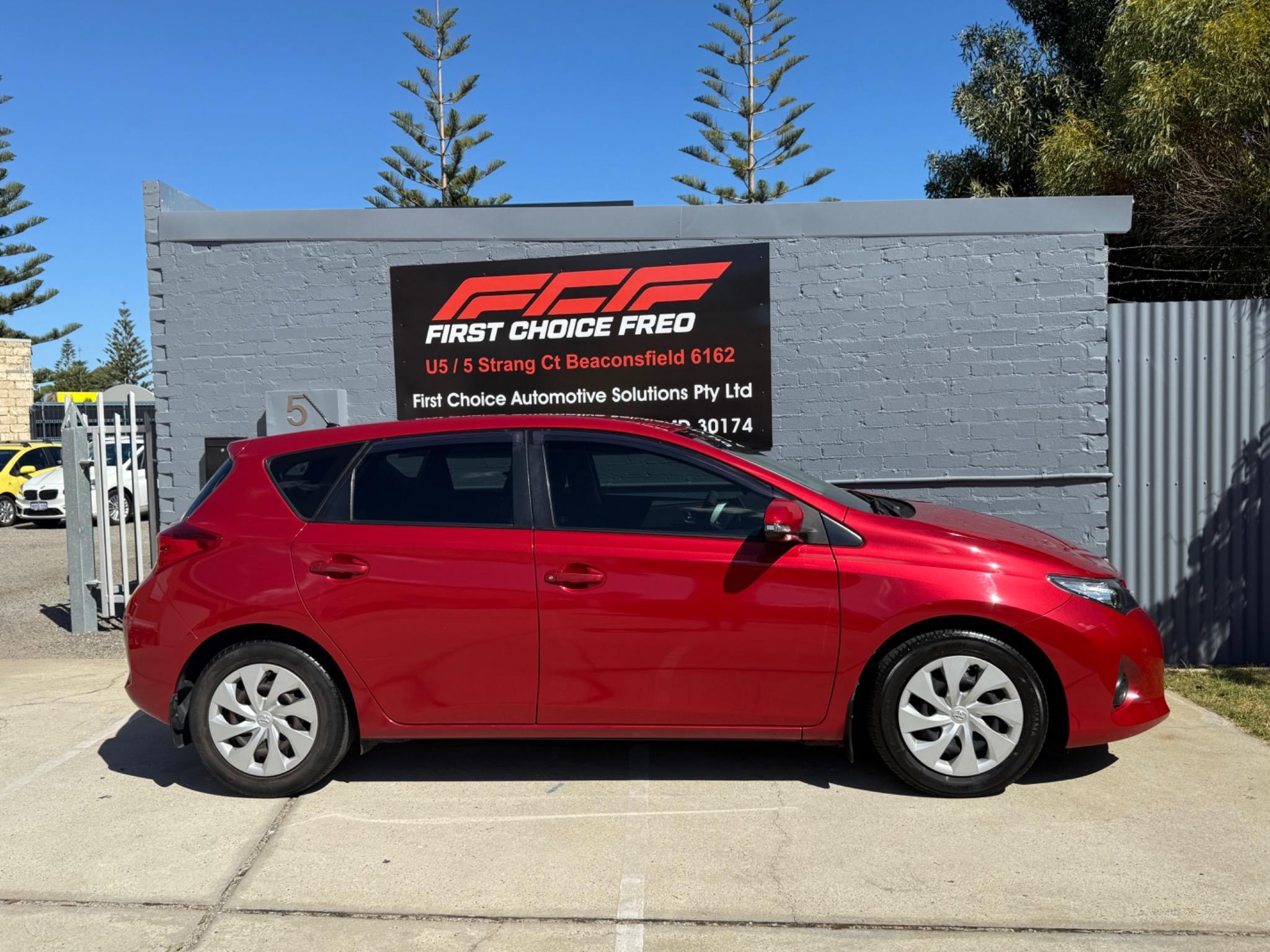 TOYOTA COROLLA
