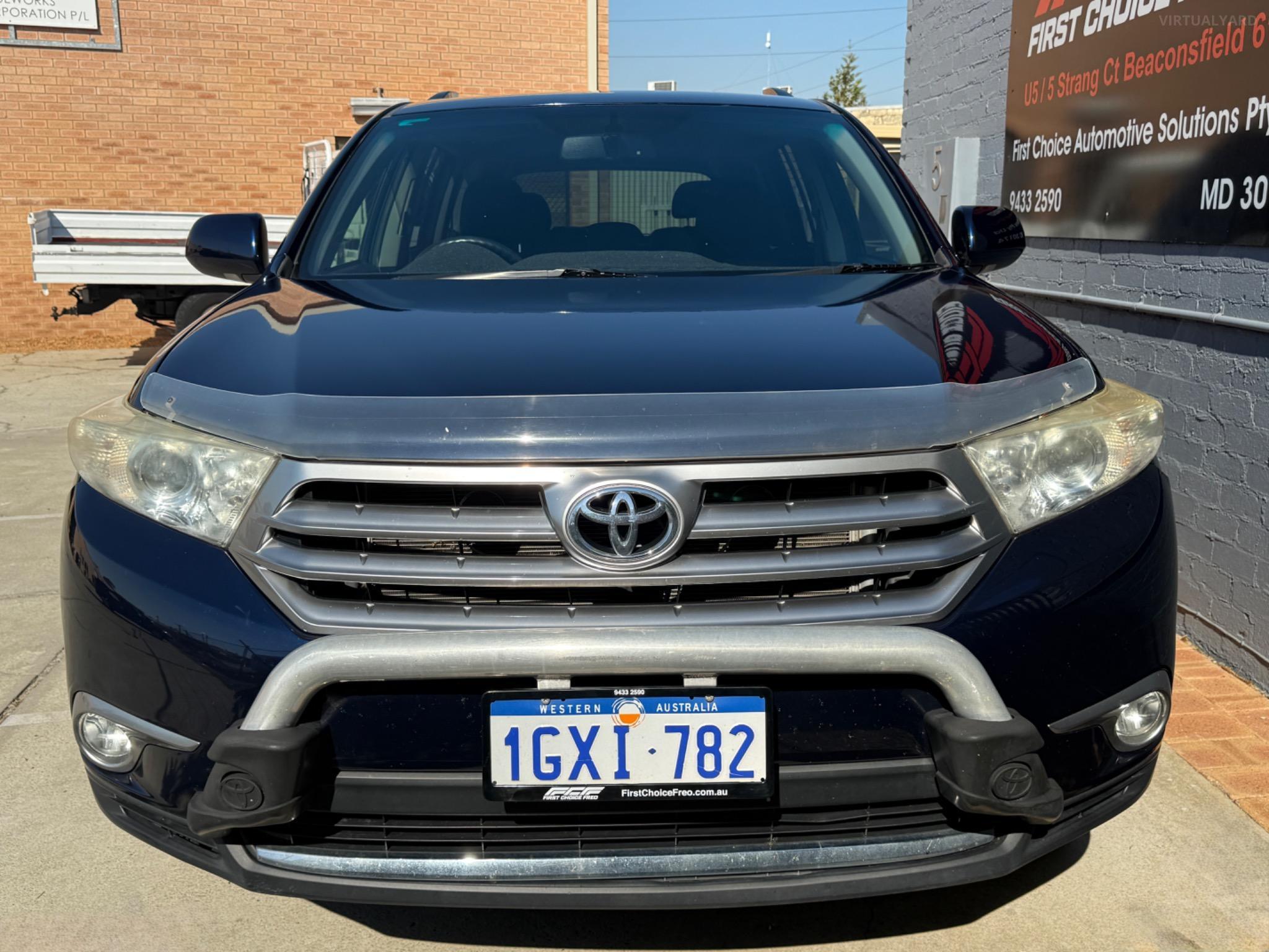 TOYOTA KLUGER