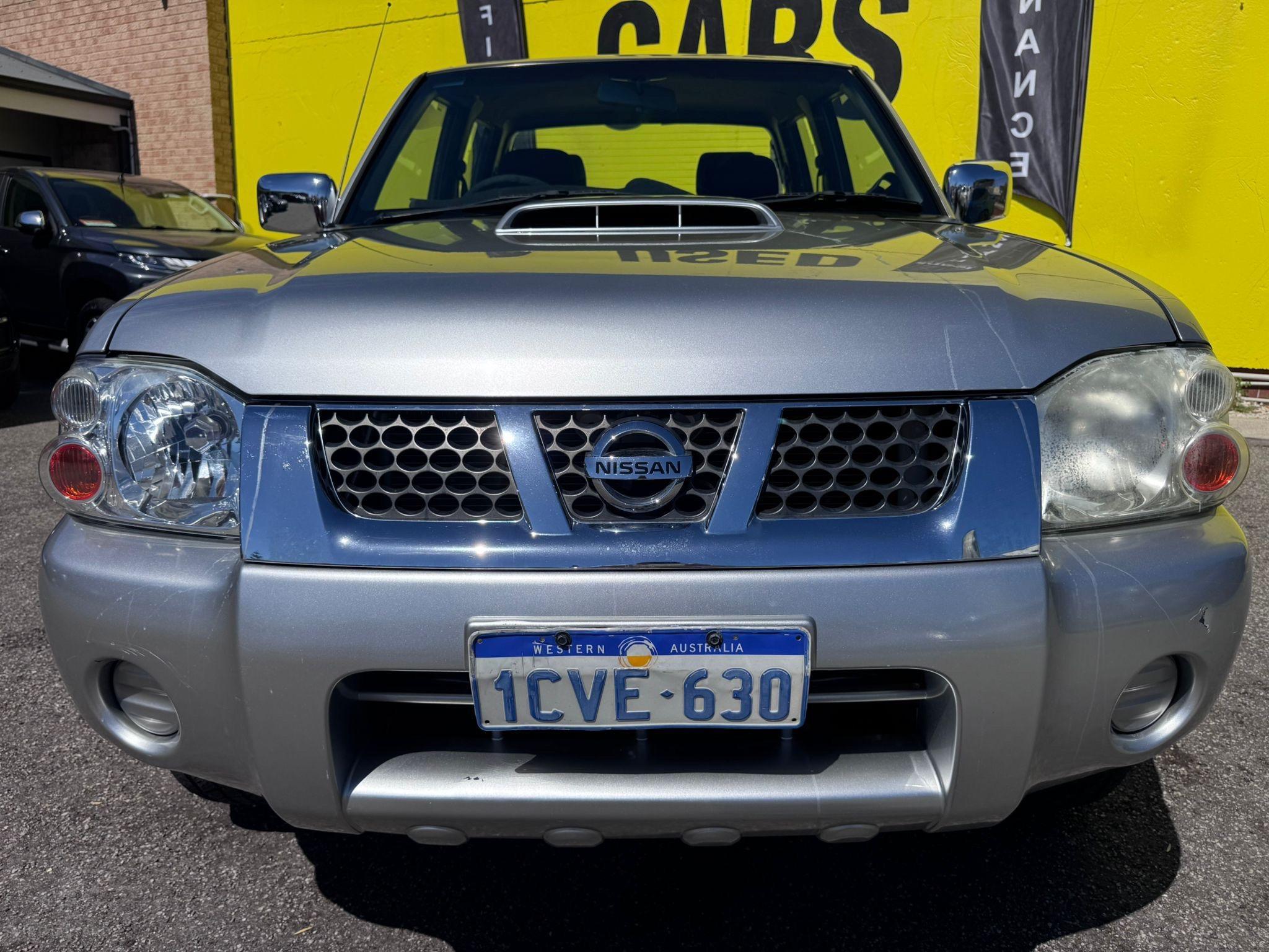 NISSAN NAVARA