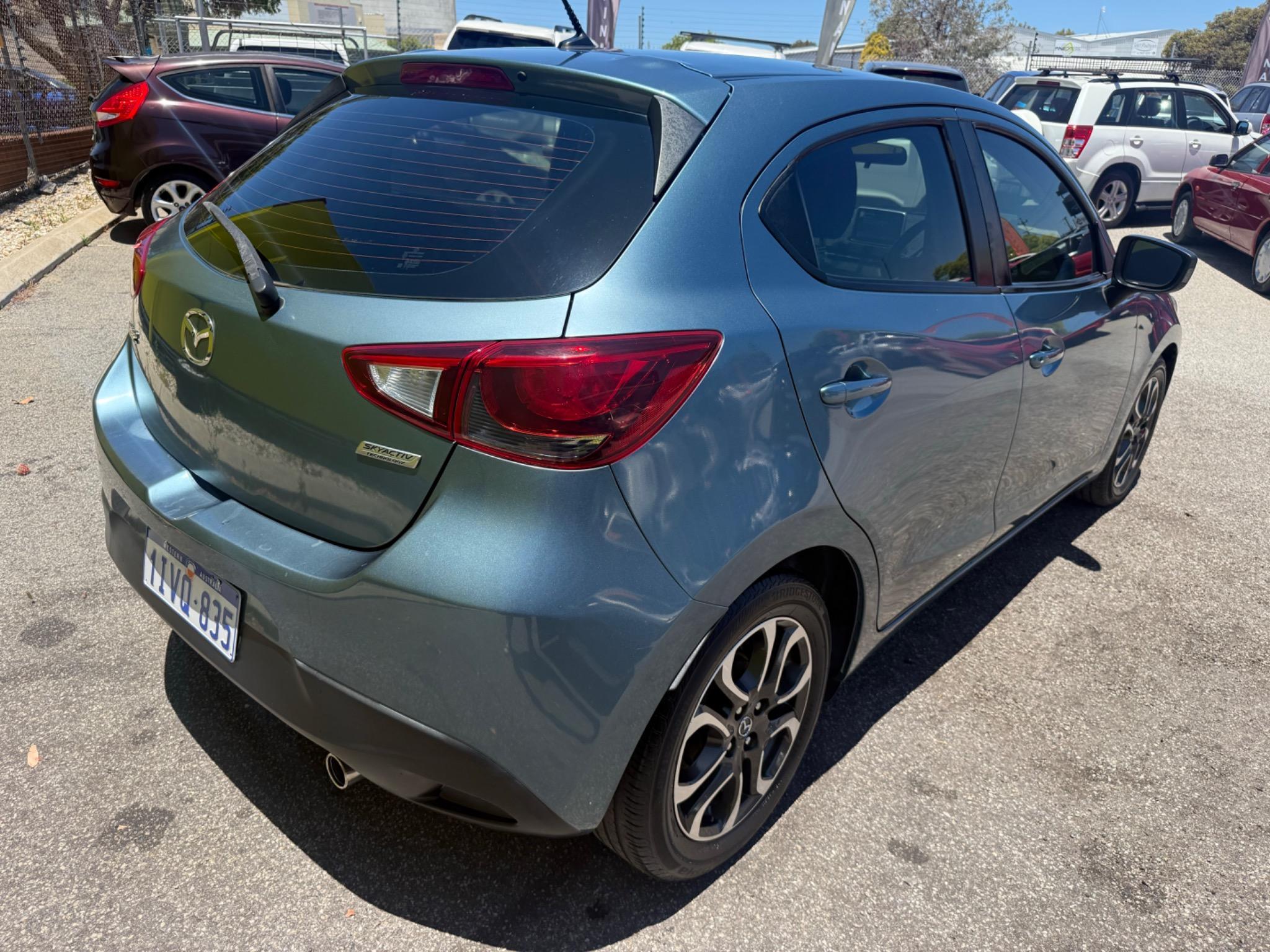 MAZDA MAZDA2