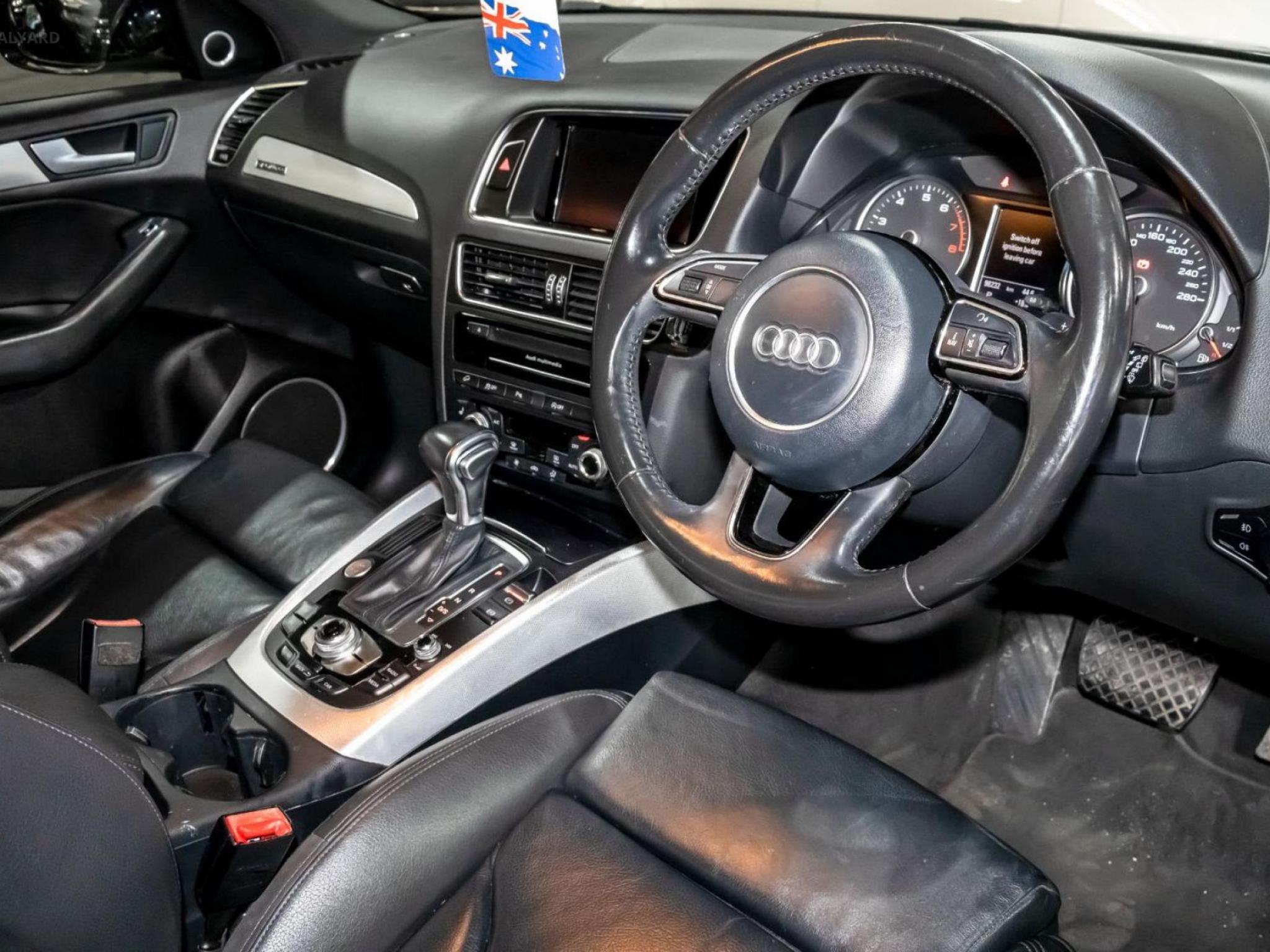 AUDI Q5