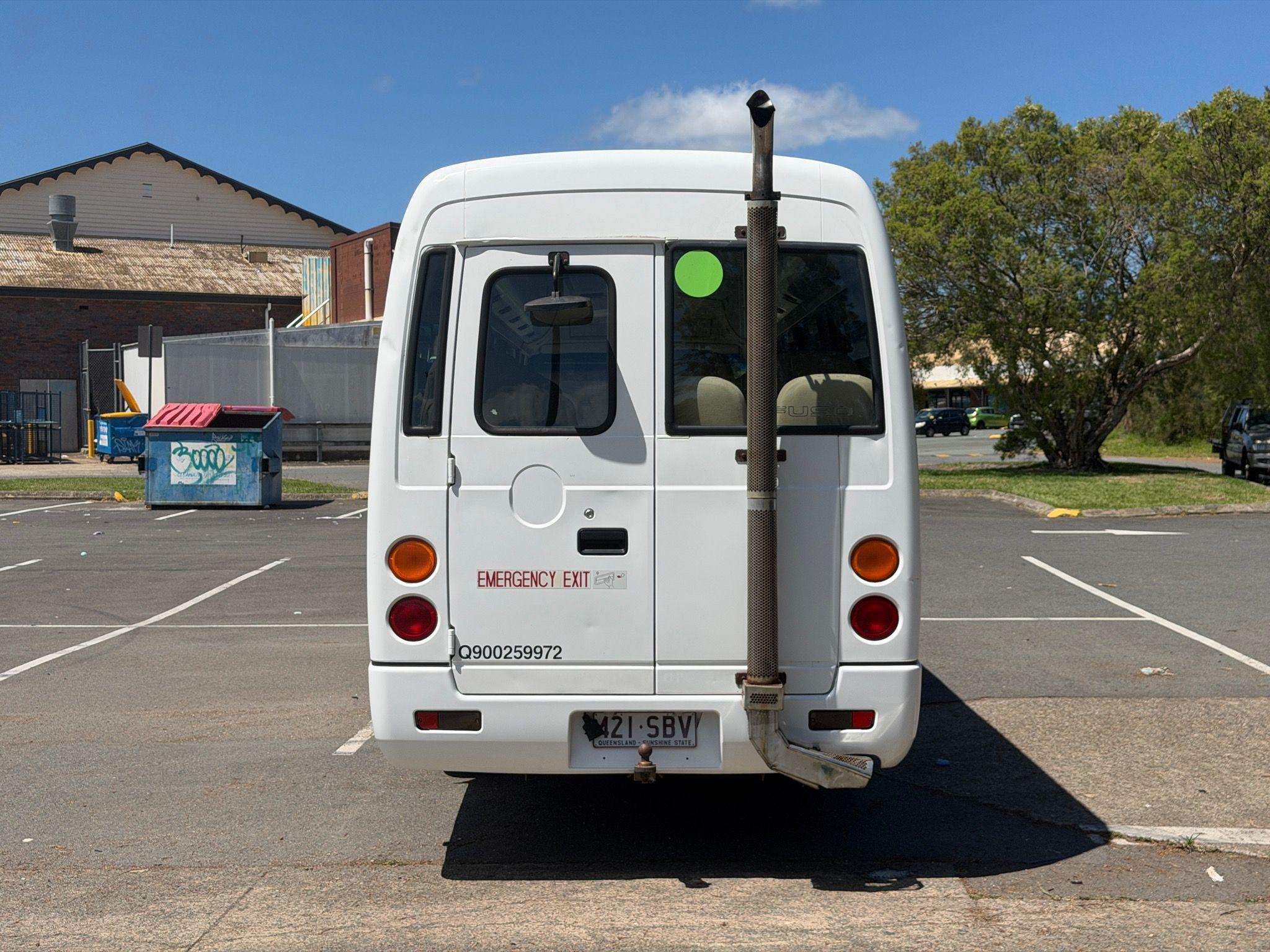 MITSUBISHI Fuso Rosa