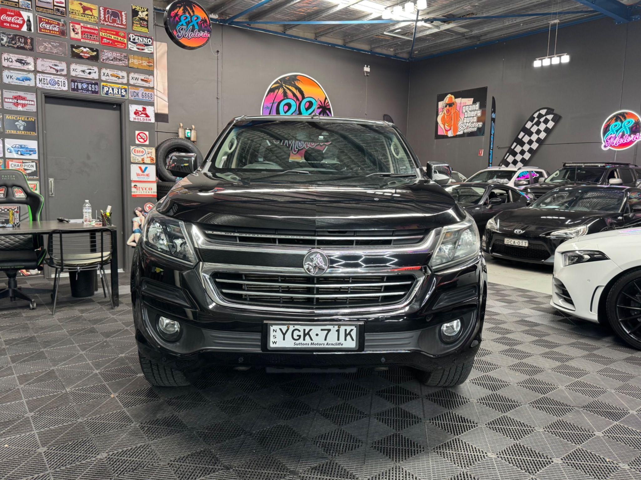 HOLDEN COLORADO