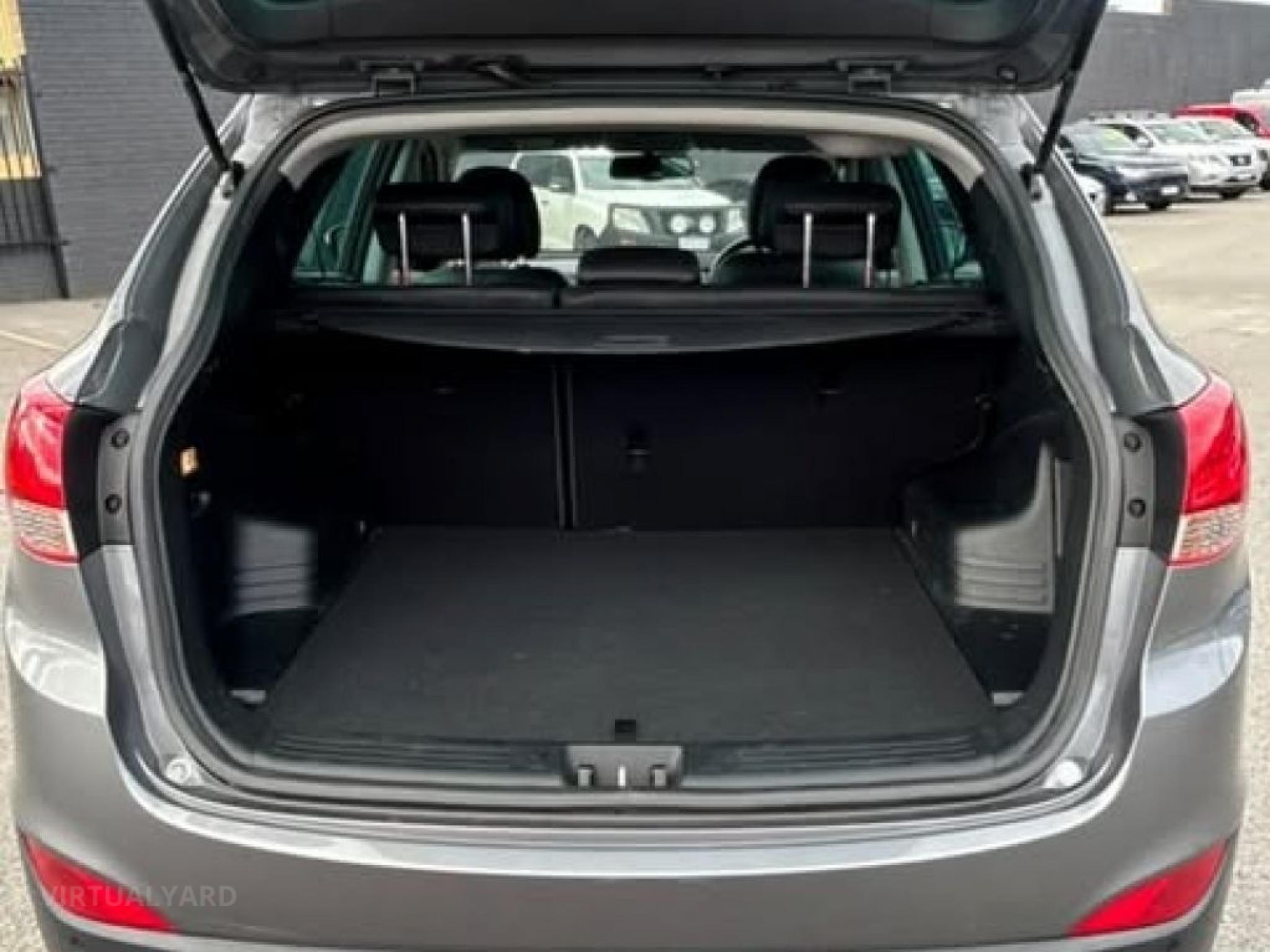 HYUNDAI iX35