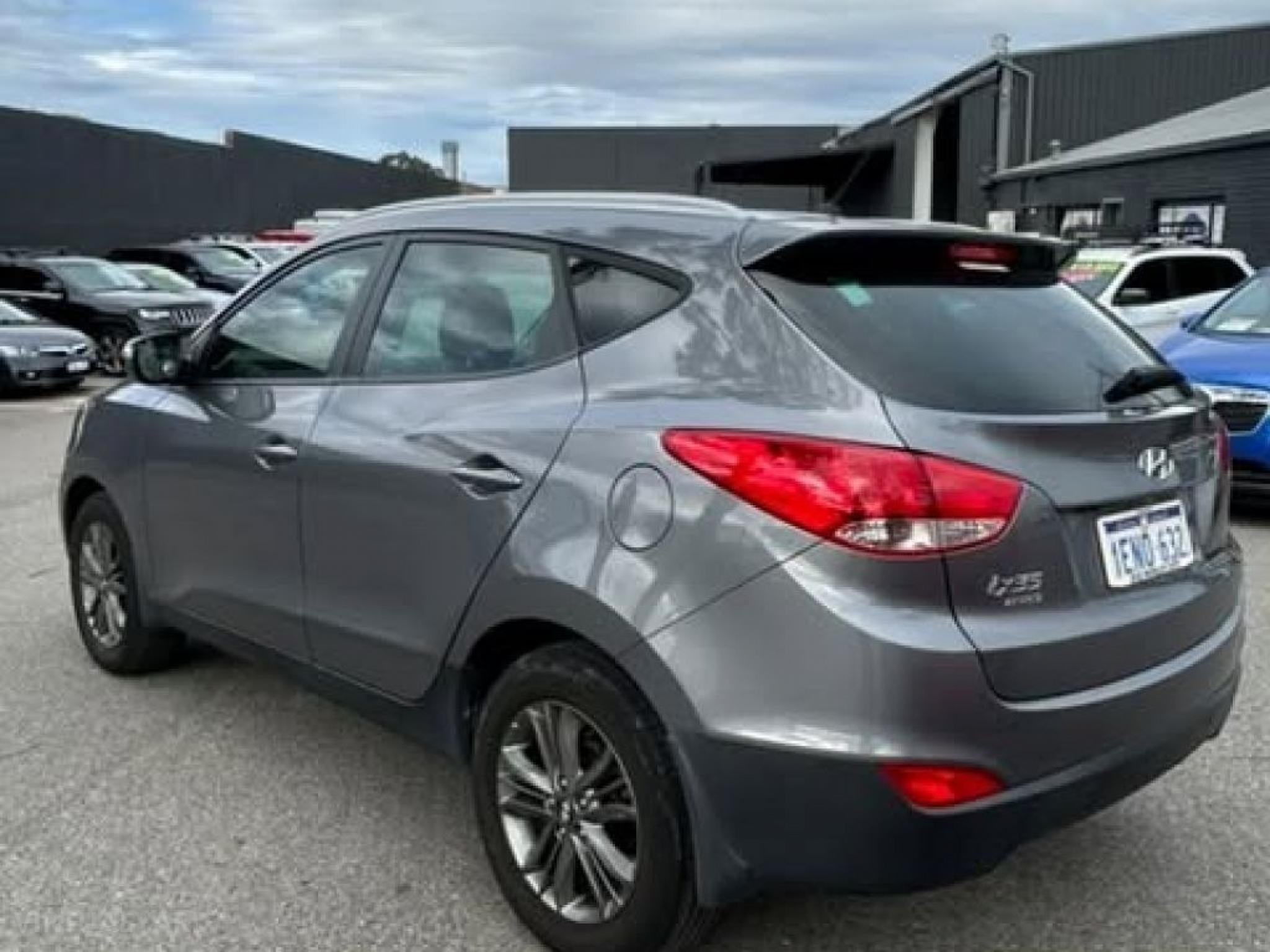 HYUNDAI iX35
