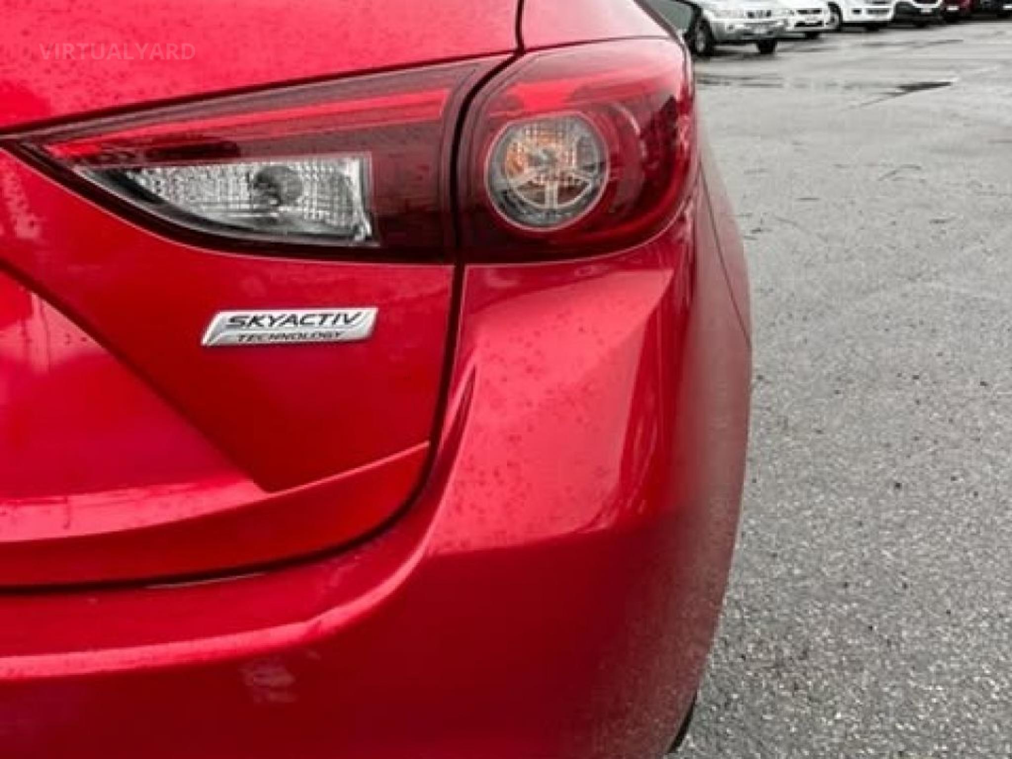 MAZDA MAZDA3
