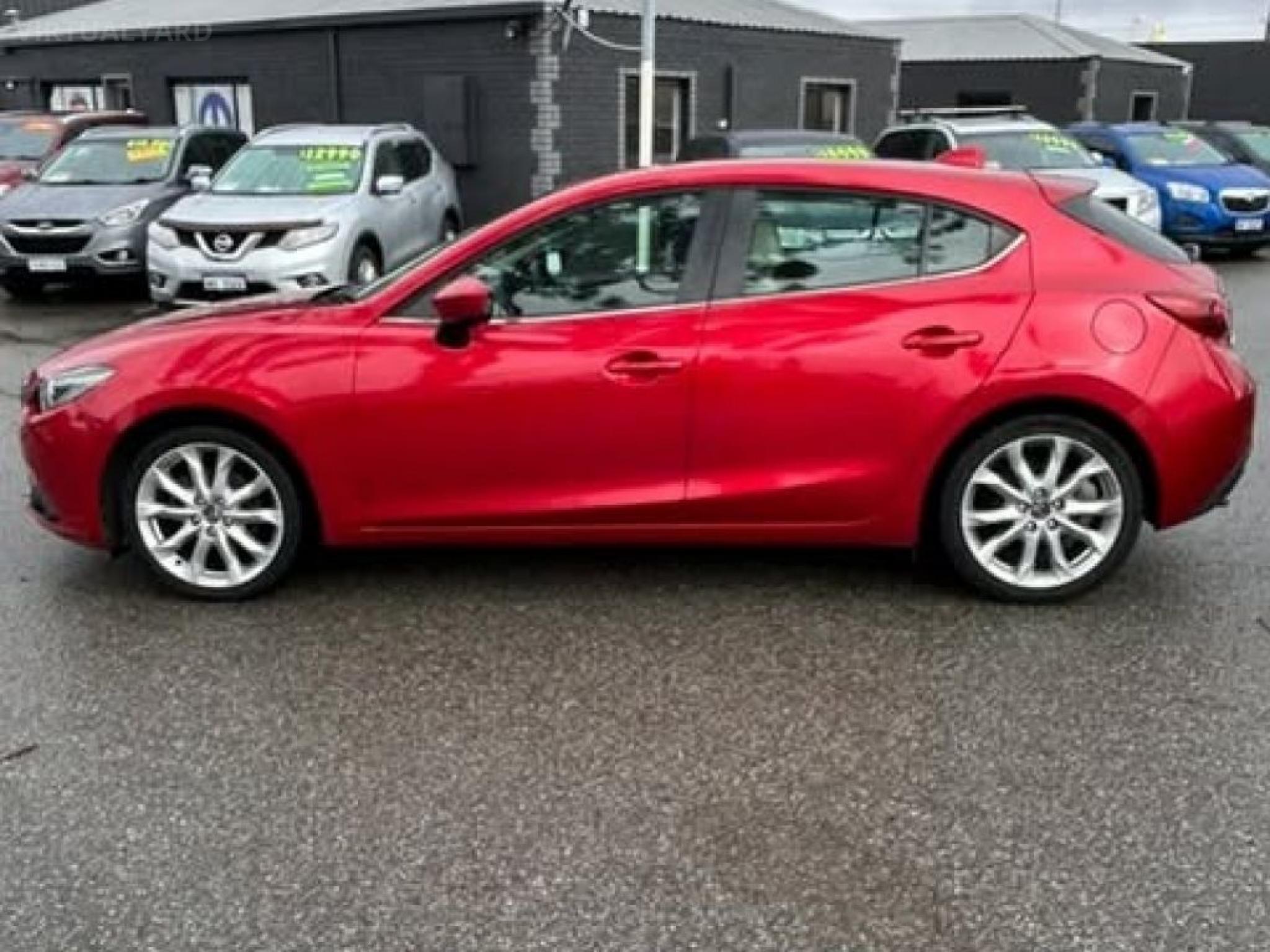 MAZDA MAZDA3
