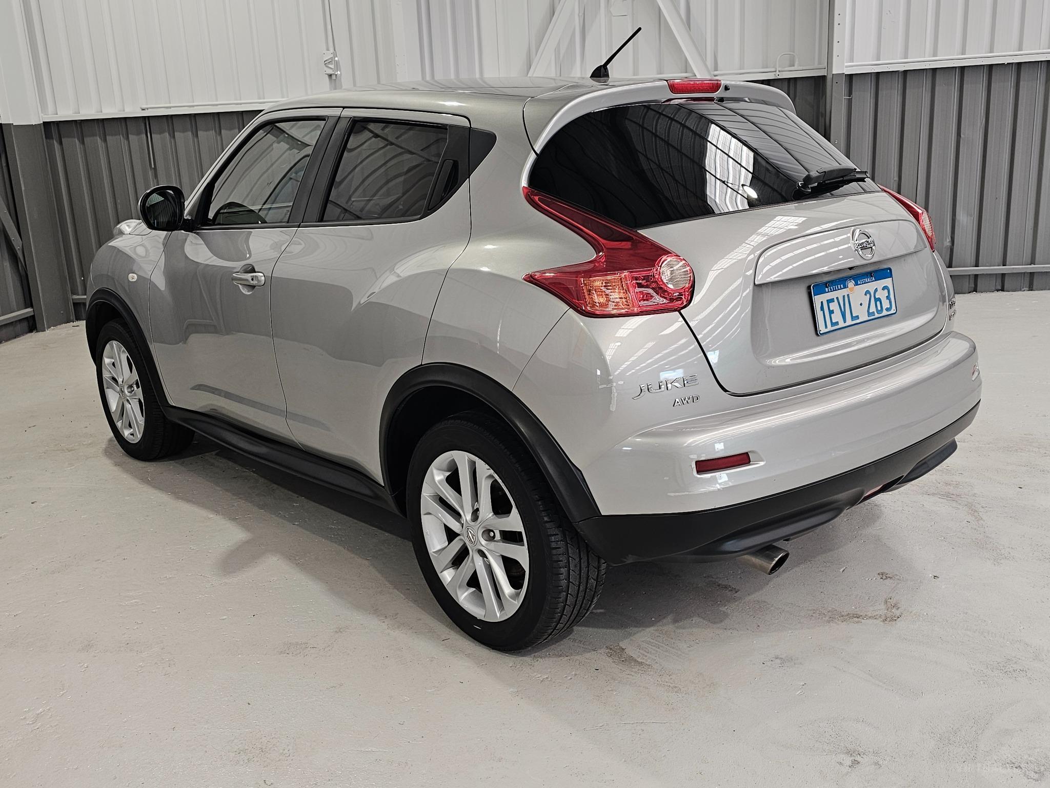 NISSAN JUKE