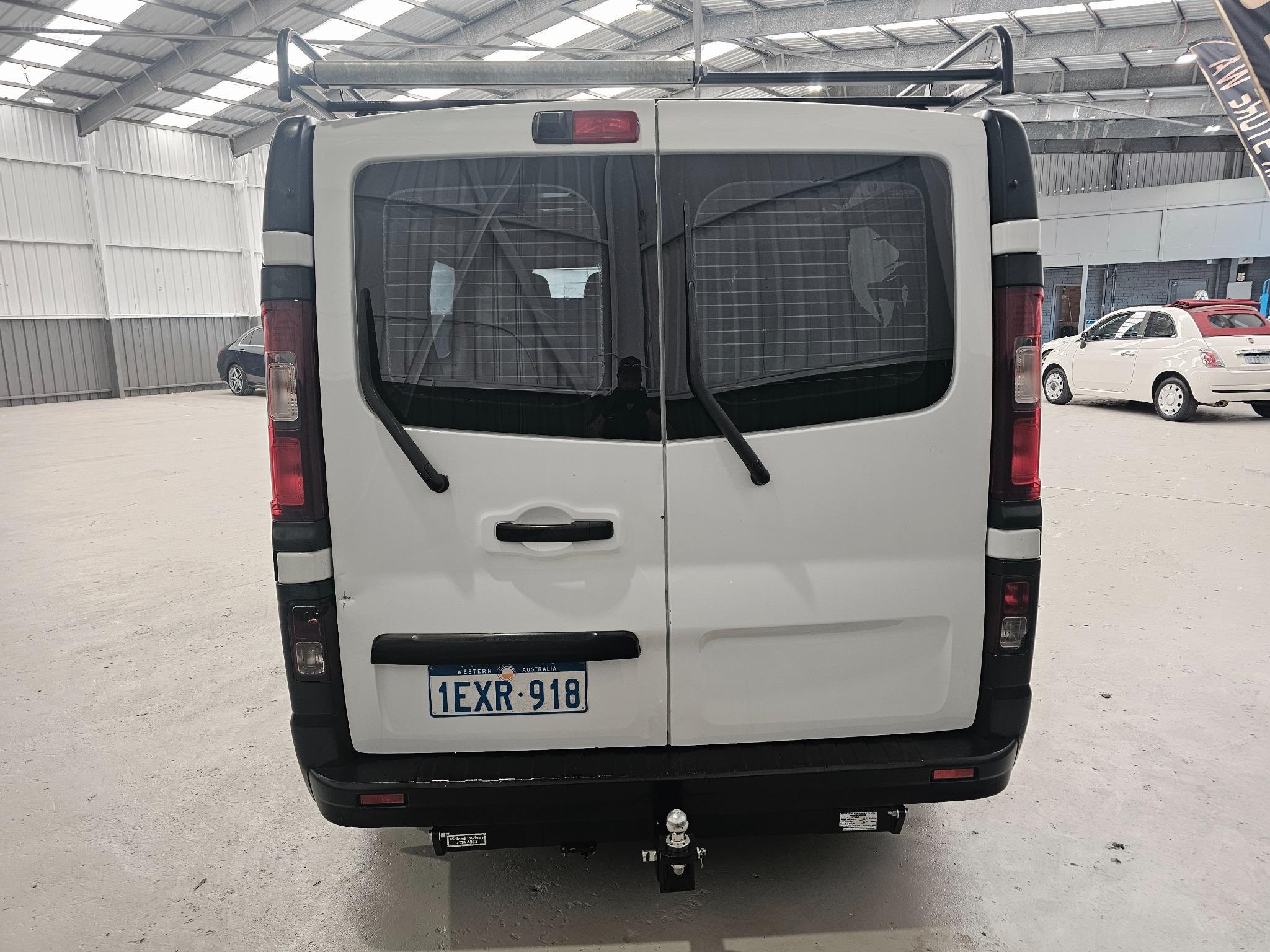 RENAULT TRAFIC