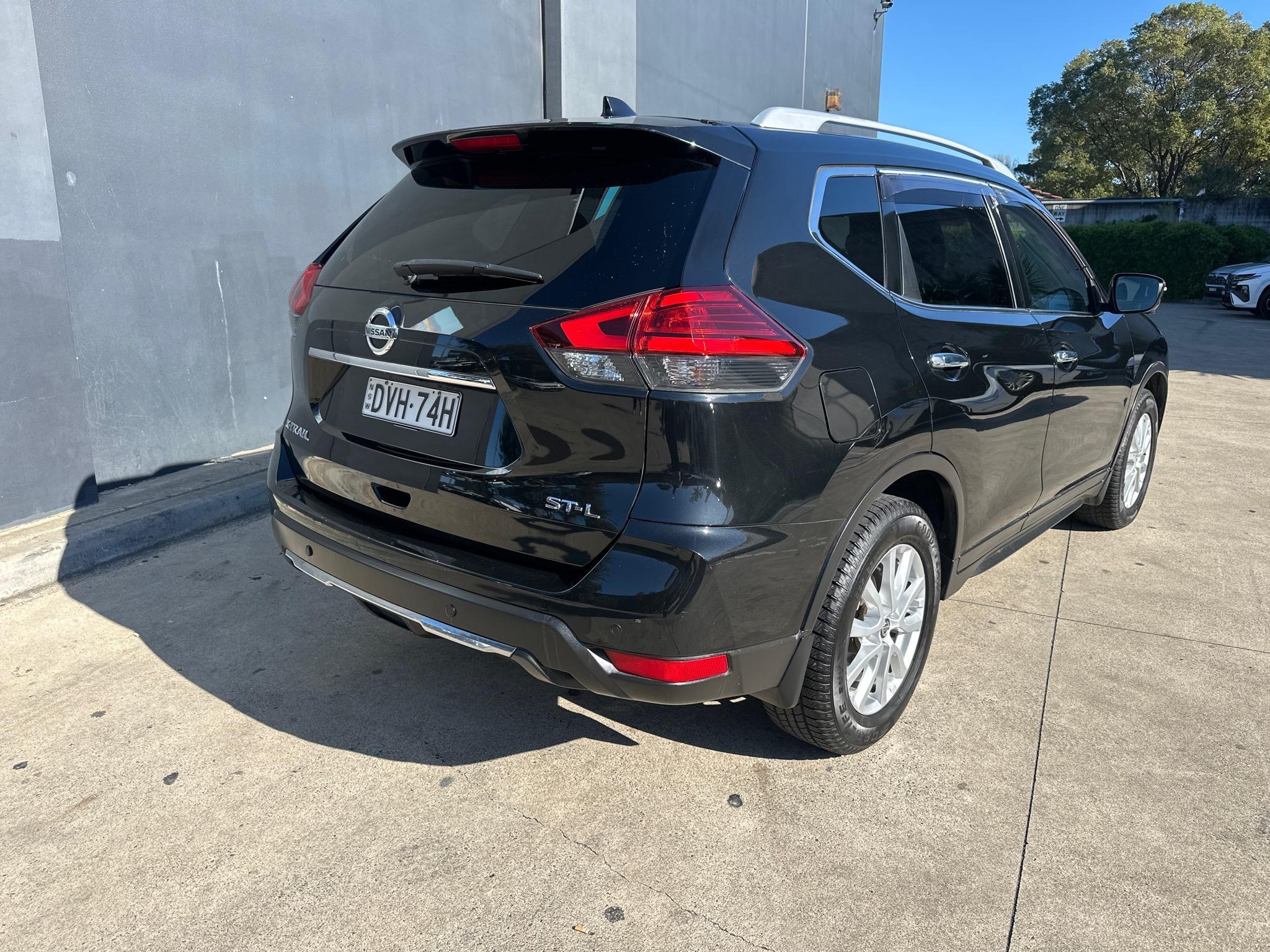 NISSAN X-TRAIL T32 SERIES II ST-L WAGON 5DR X-TRONIC 7SP 2WD 2.5I image 17