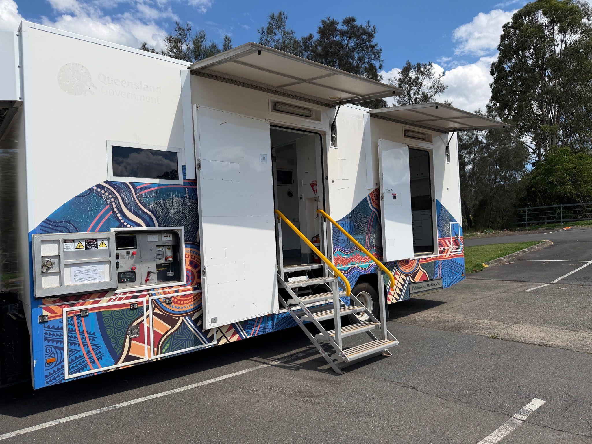 ISUZU FRR 600 Premium Long