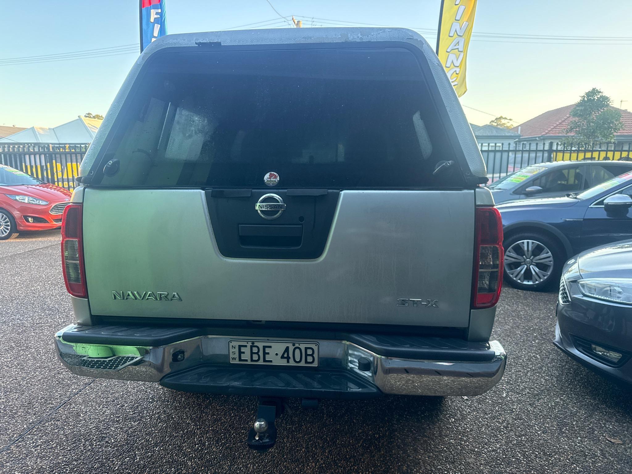 NISSAN NAVARA
