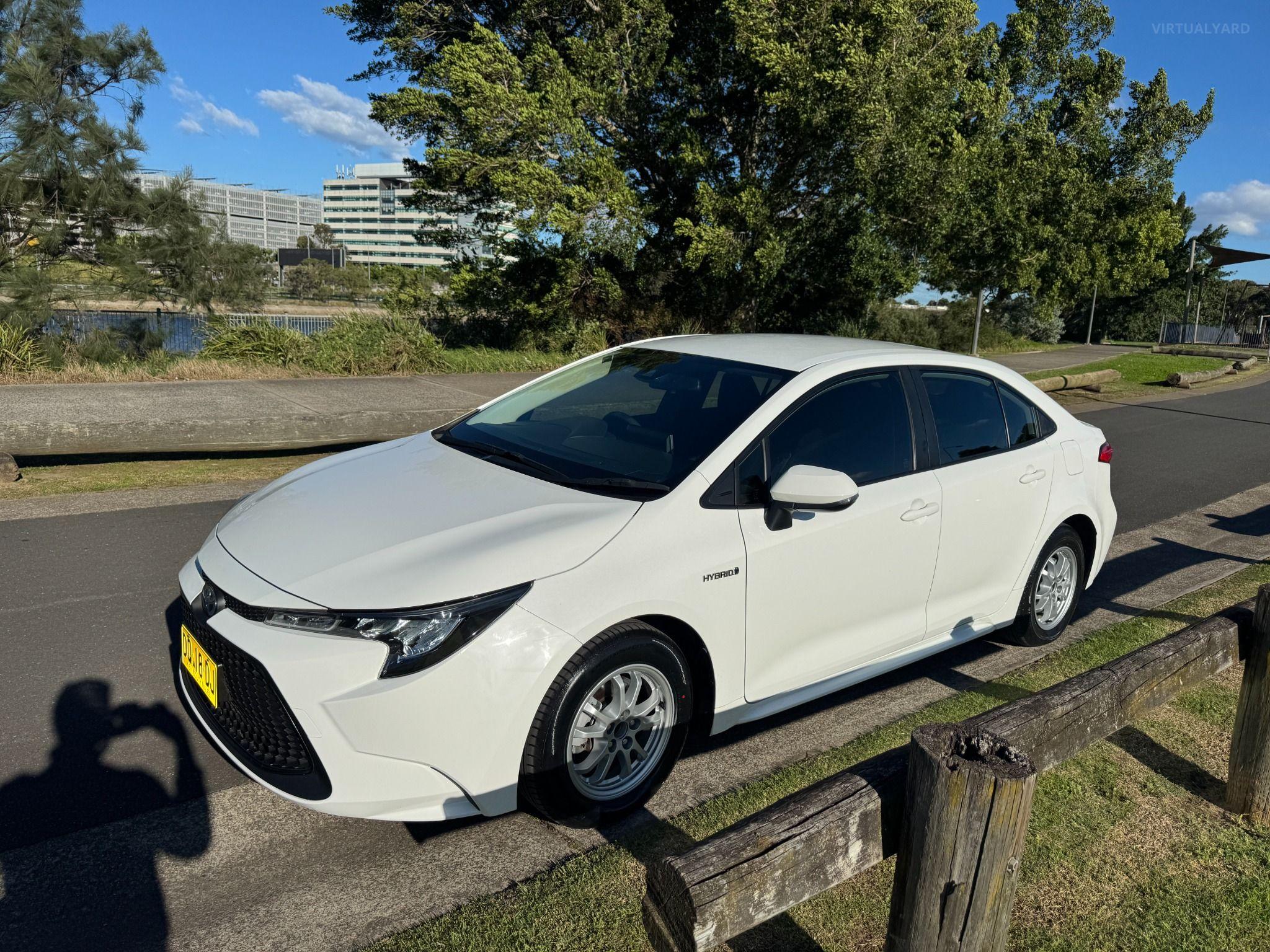 TOYOTA COROLLA