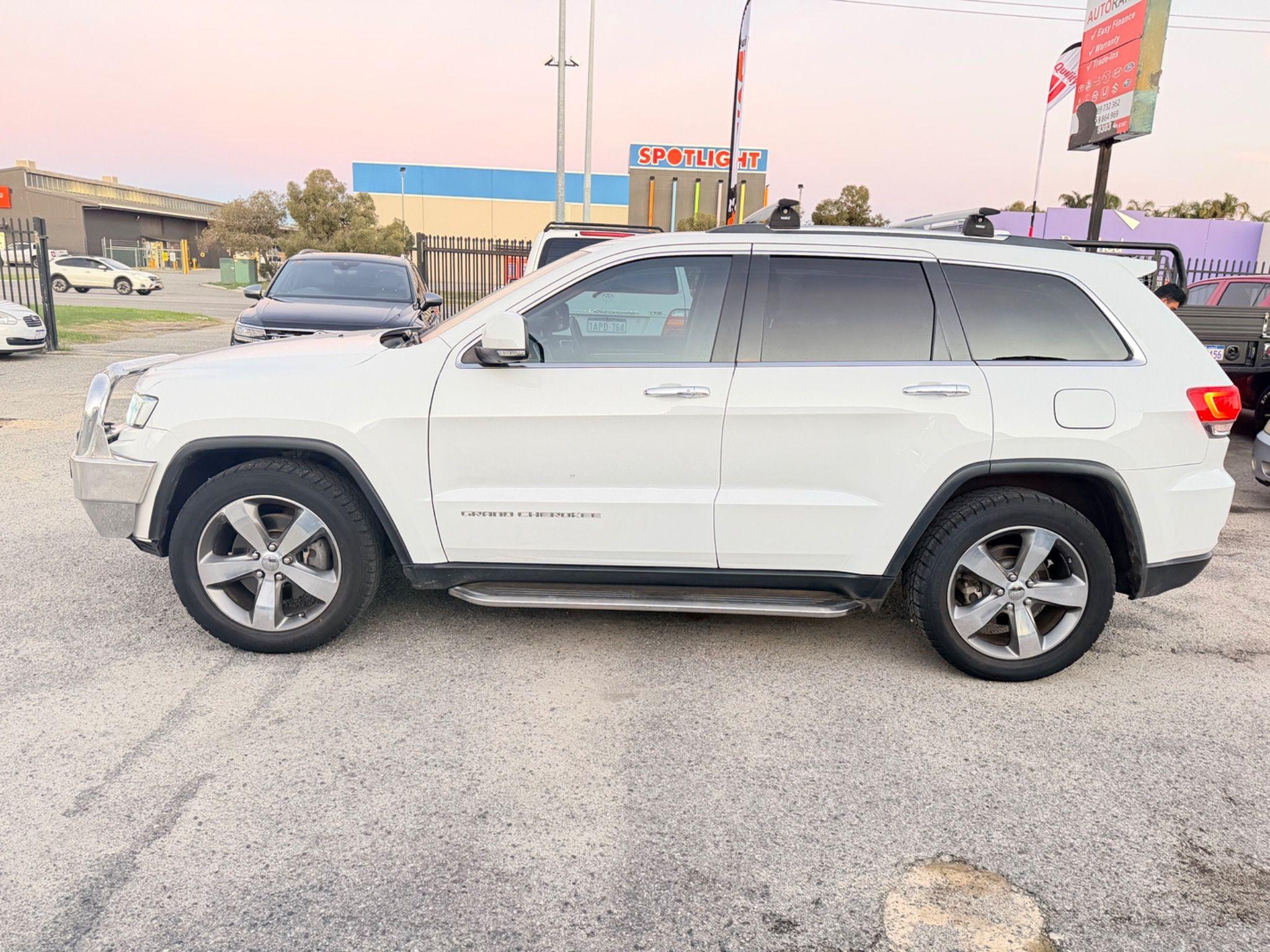 JEEP GRAND CHEROKEE