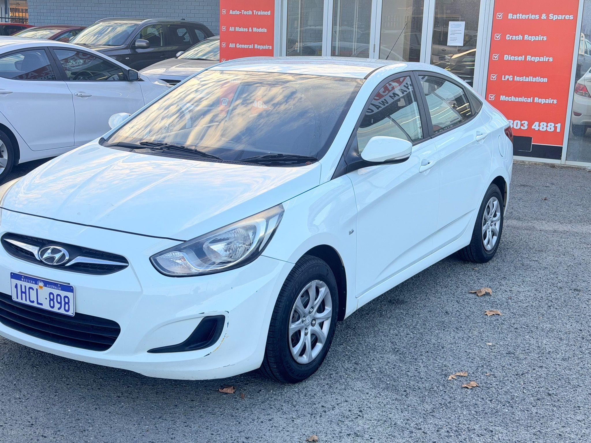 HYUNDAI ACCENT