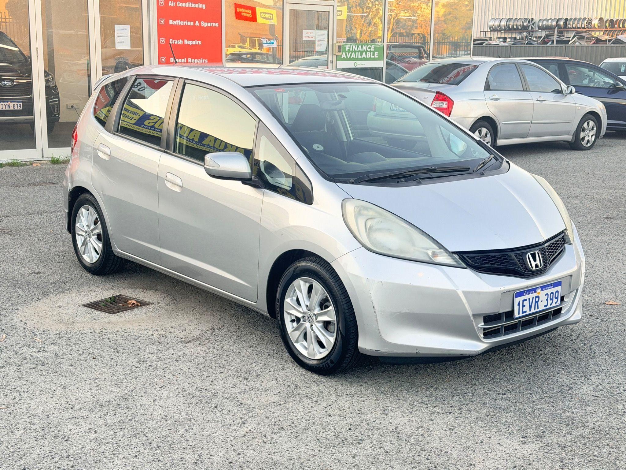 HONDA JAZZ