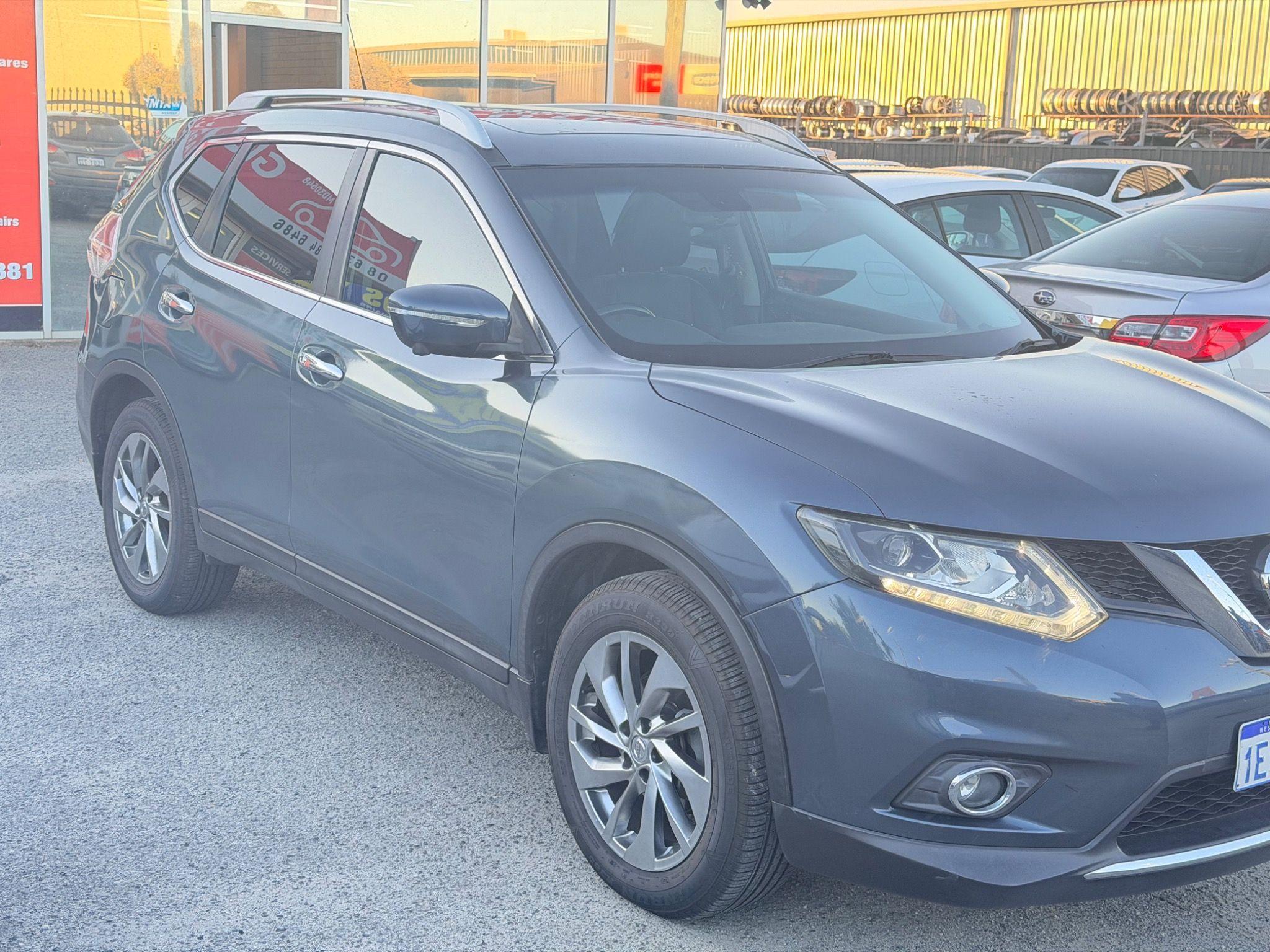 NISSAN X-TRAIL