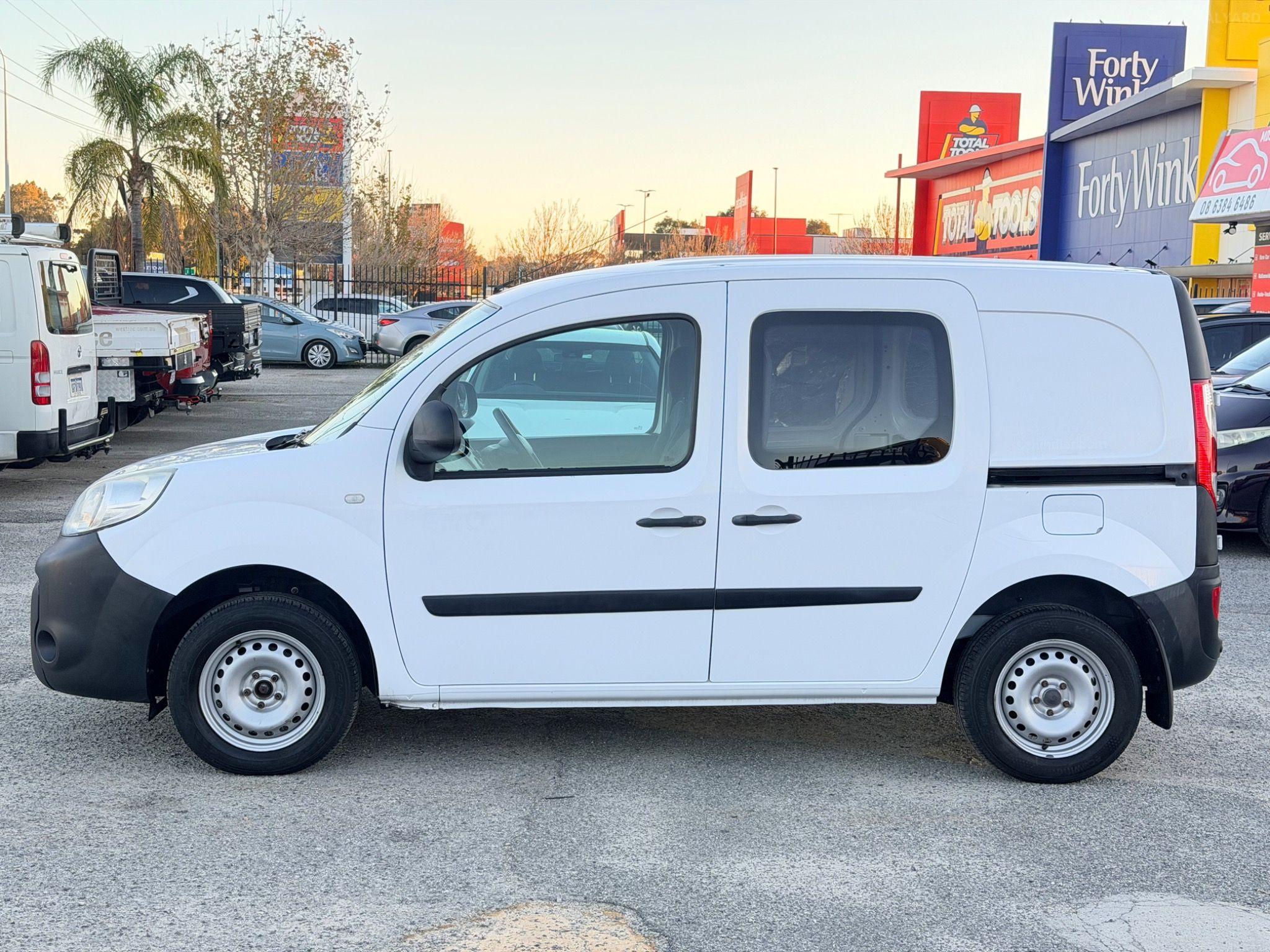 RENAULT KANGOO