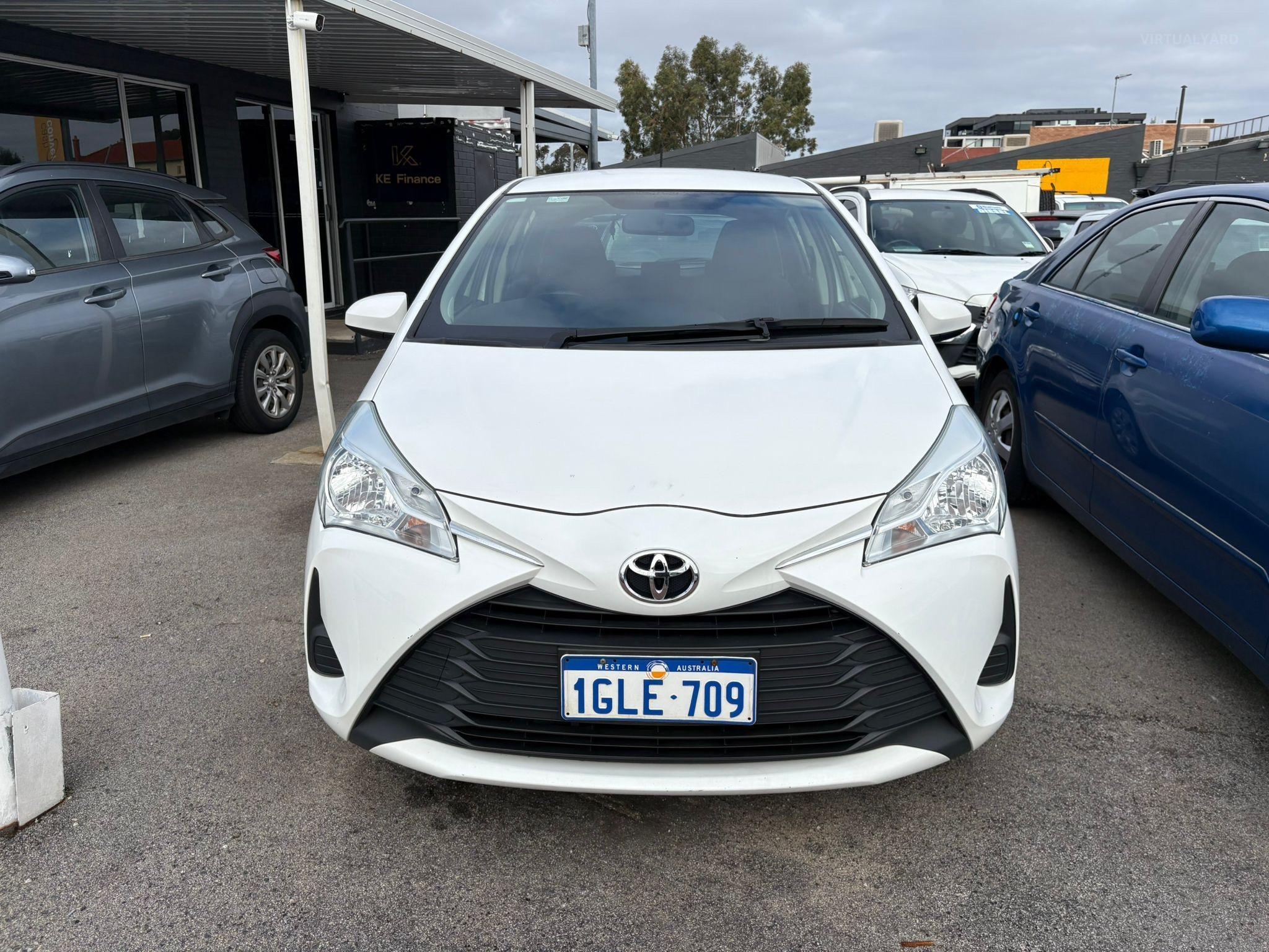 TOYOTA YARIS