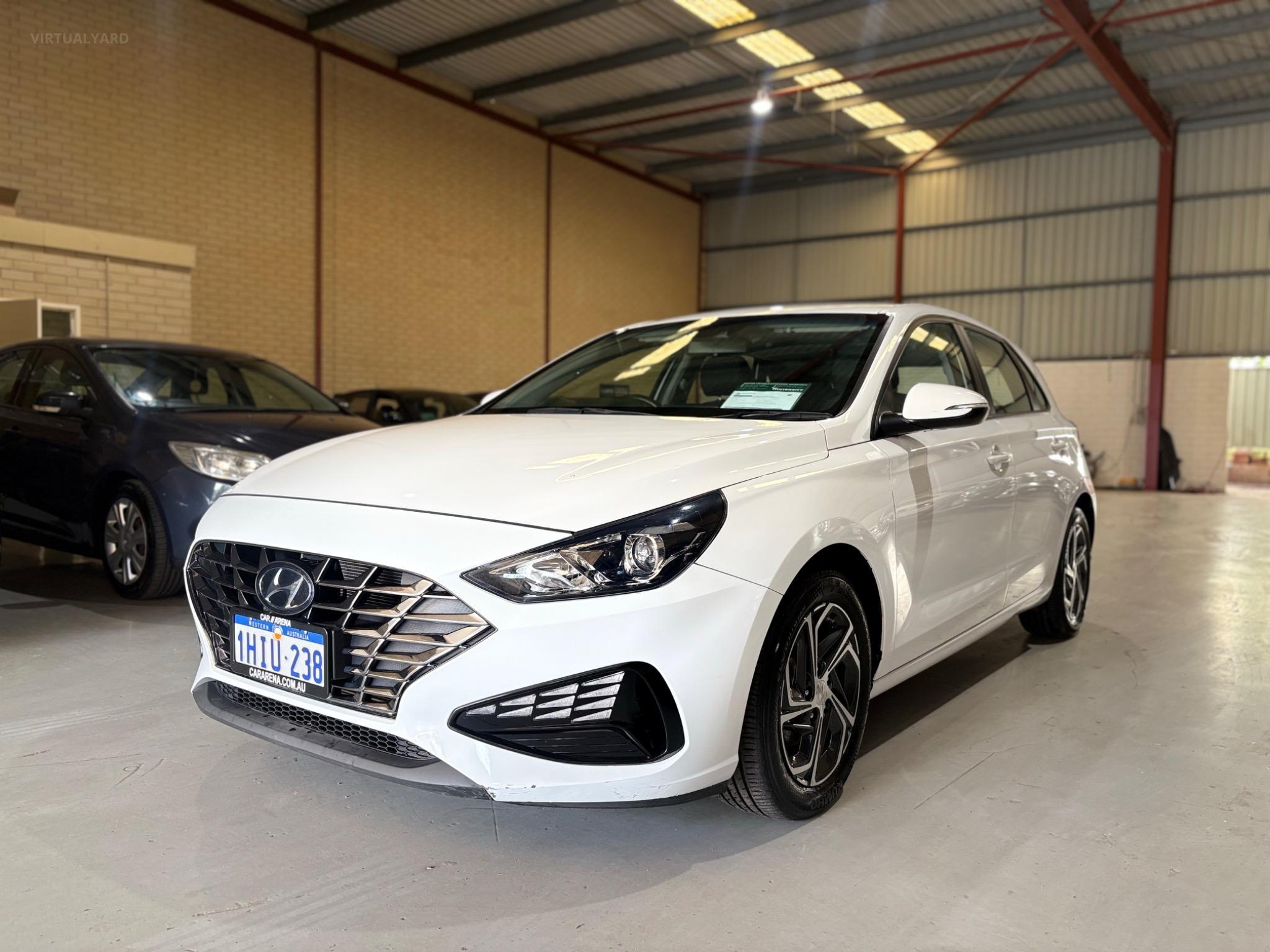 HYUNDAI i30