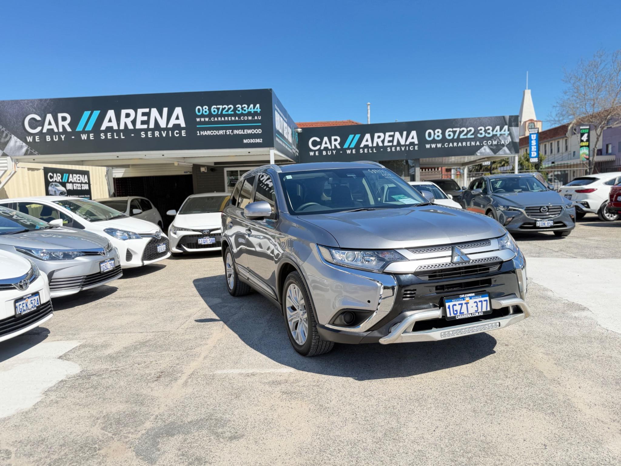 MITSUBISHI OUTLANDER