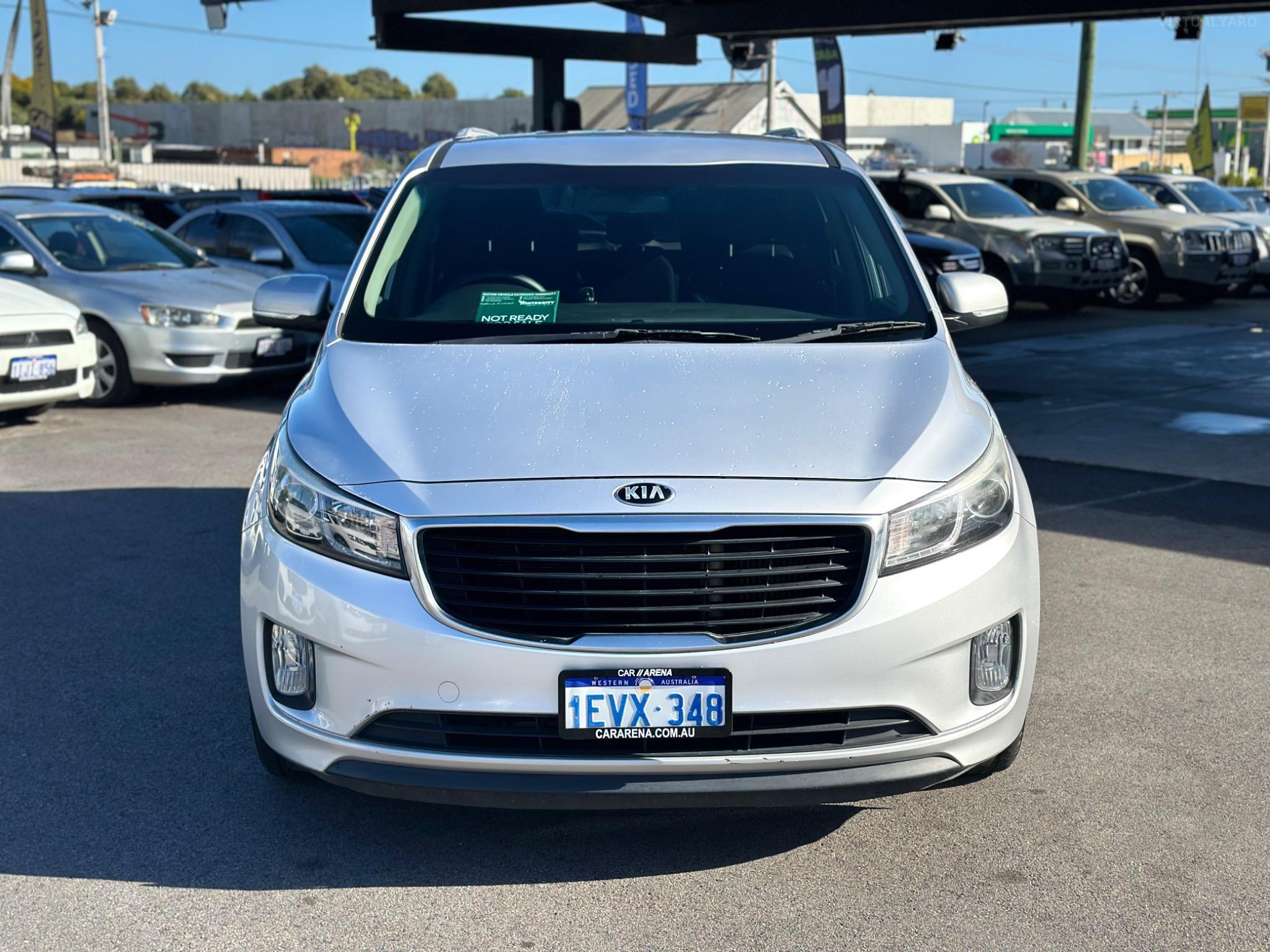 KIA CARNIVAL