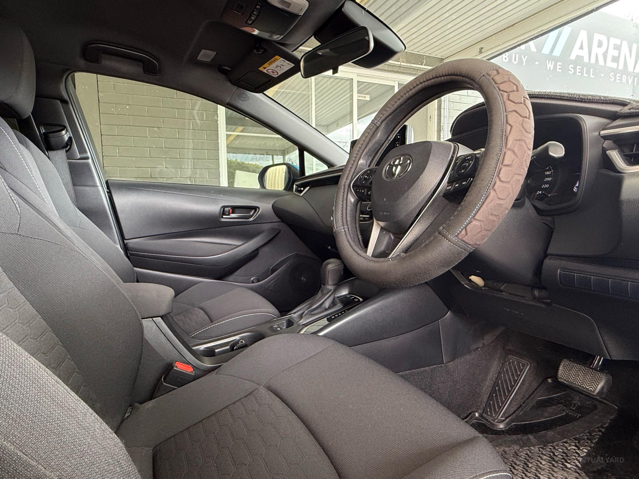TOYOTA COROLLA