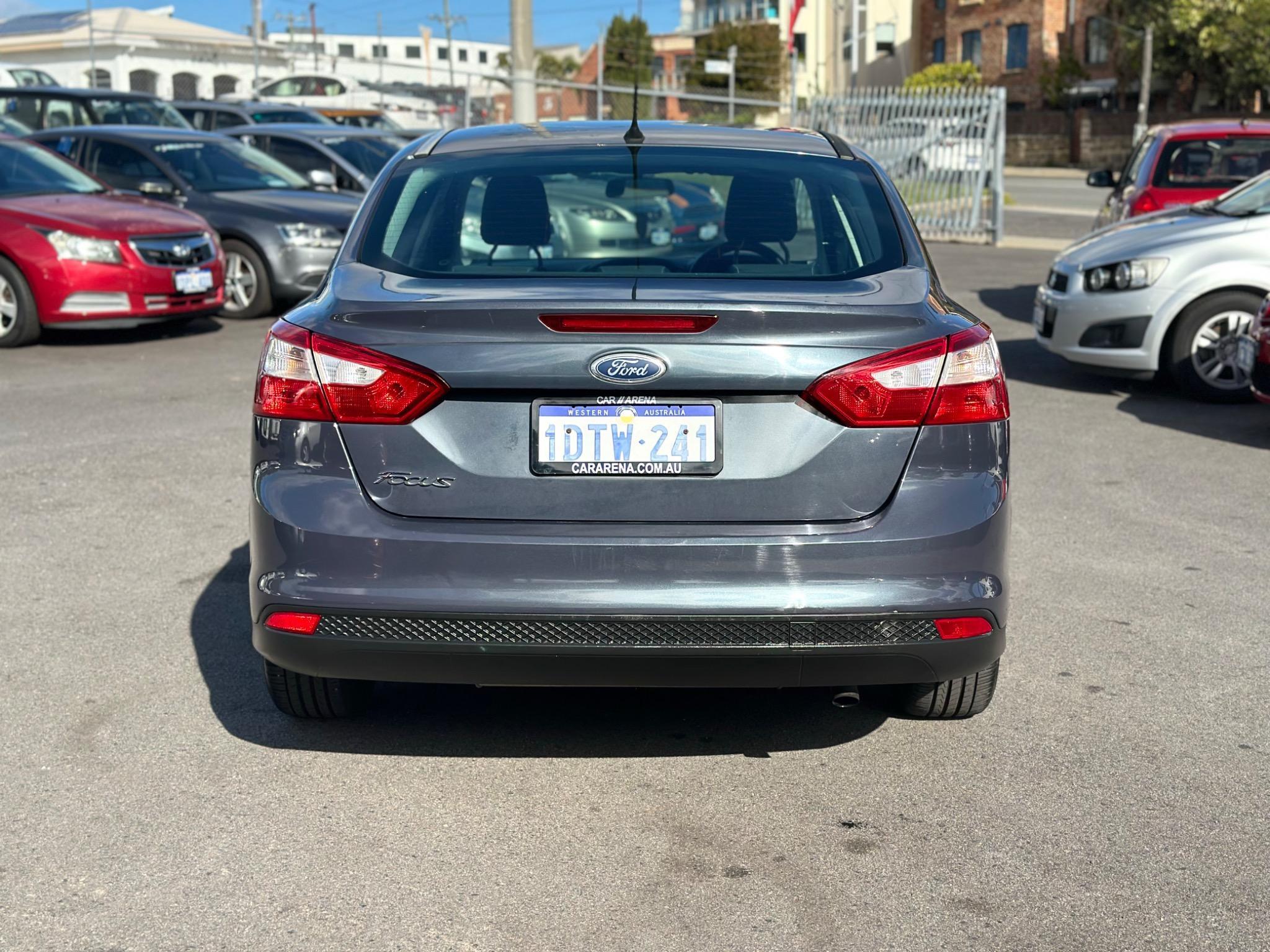 FORD FOCUS