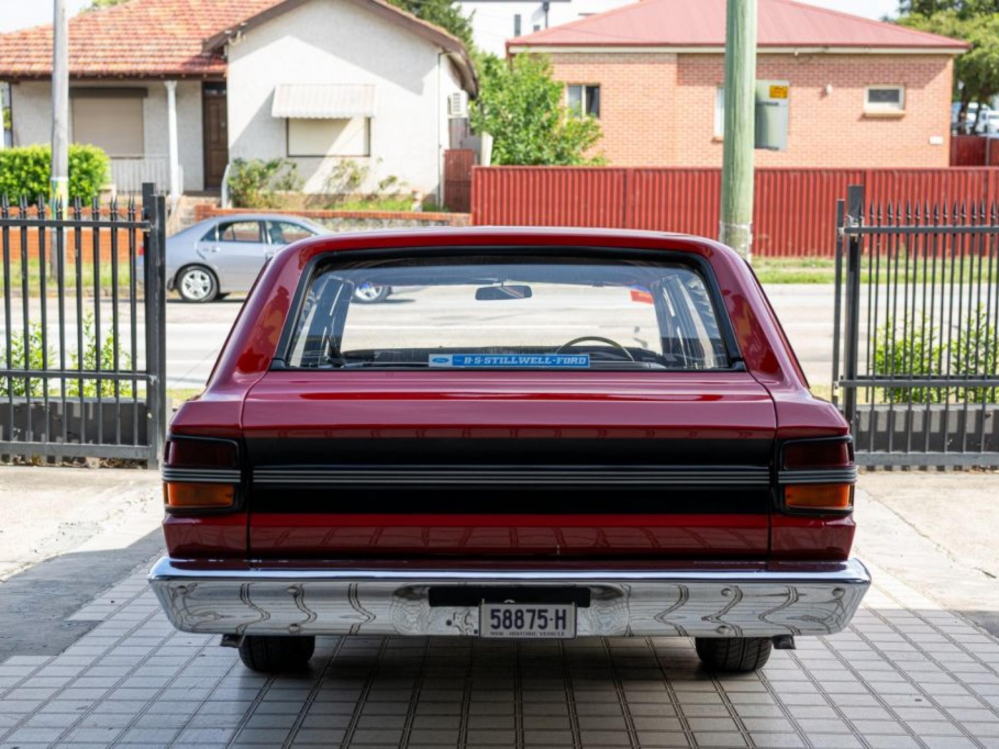 FORD FALCON