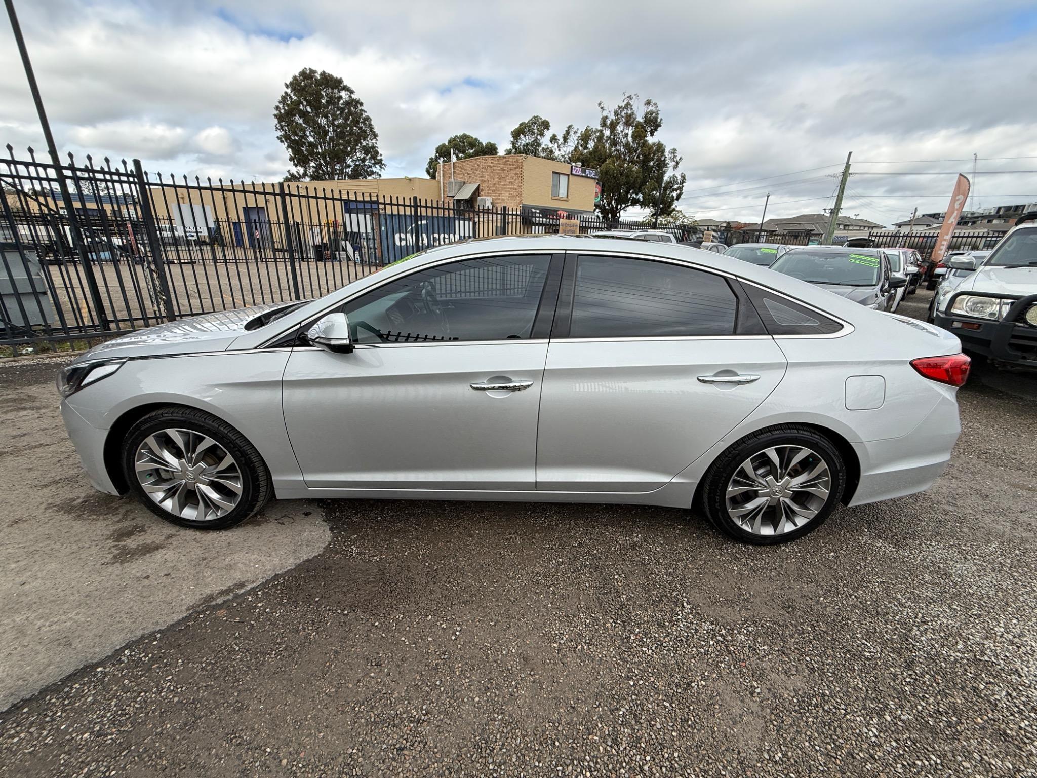 HYUNDAI SONATA