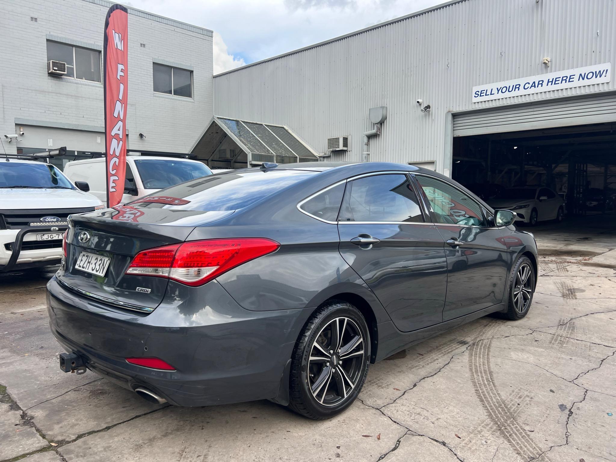 HYUNDAI i40