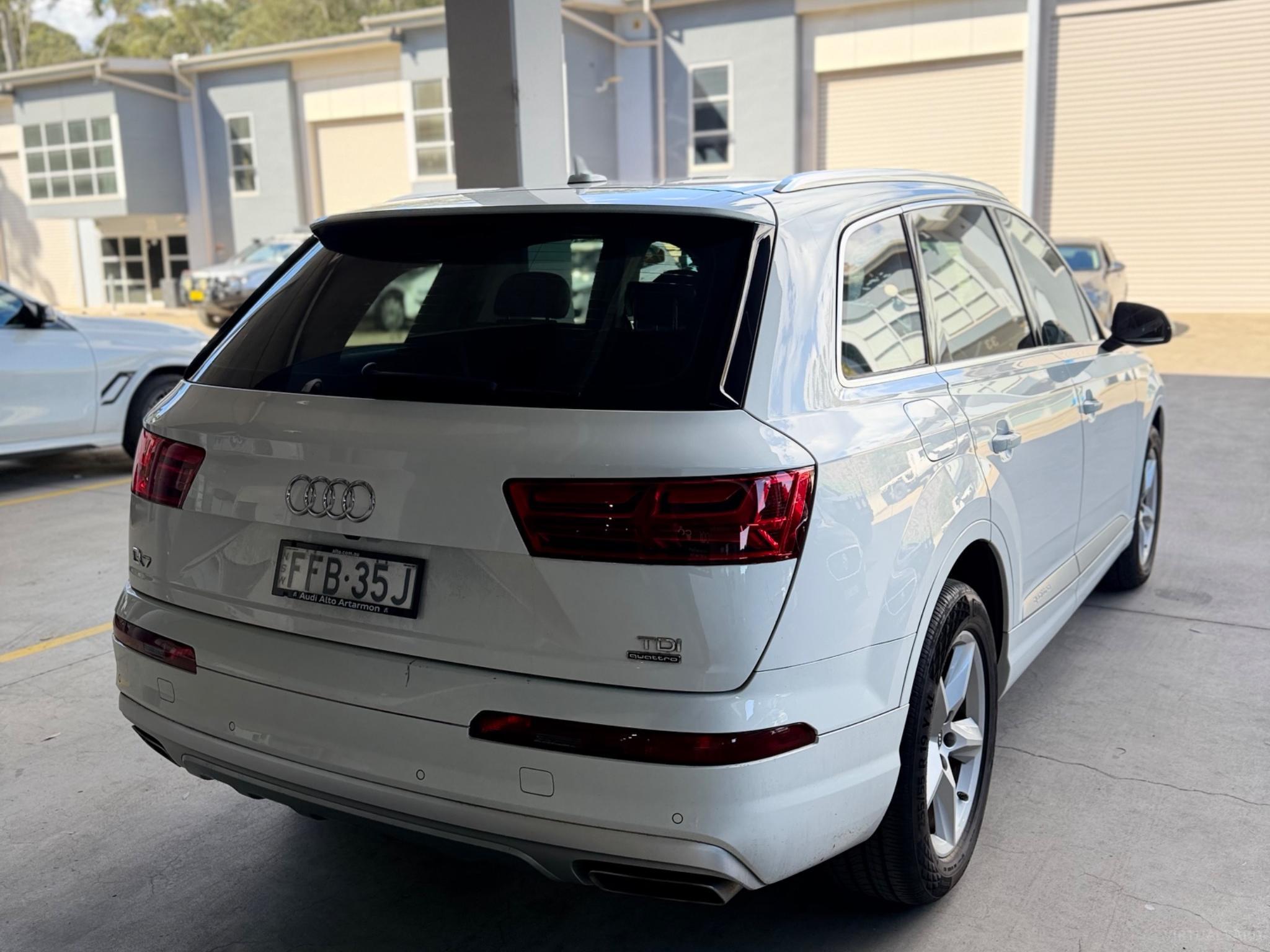 AUDI Q7