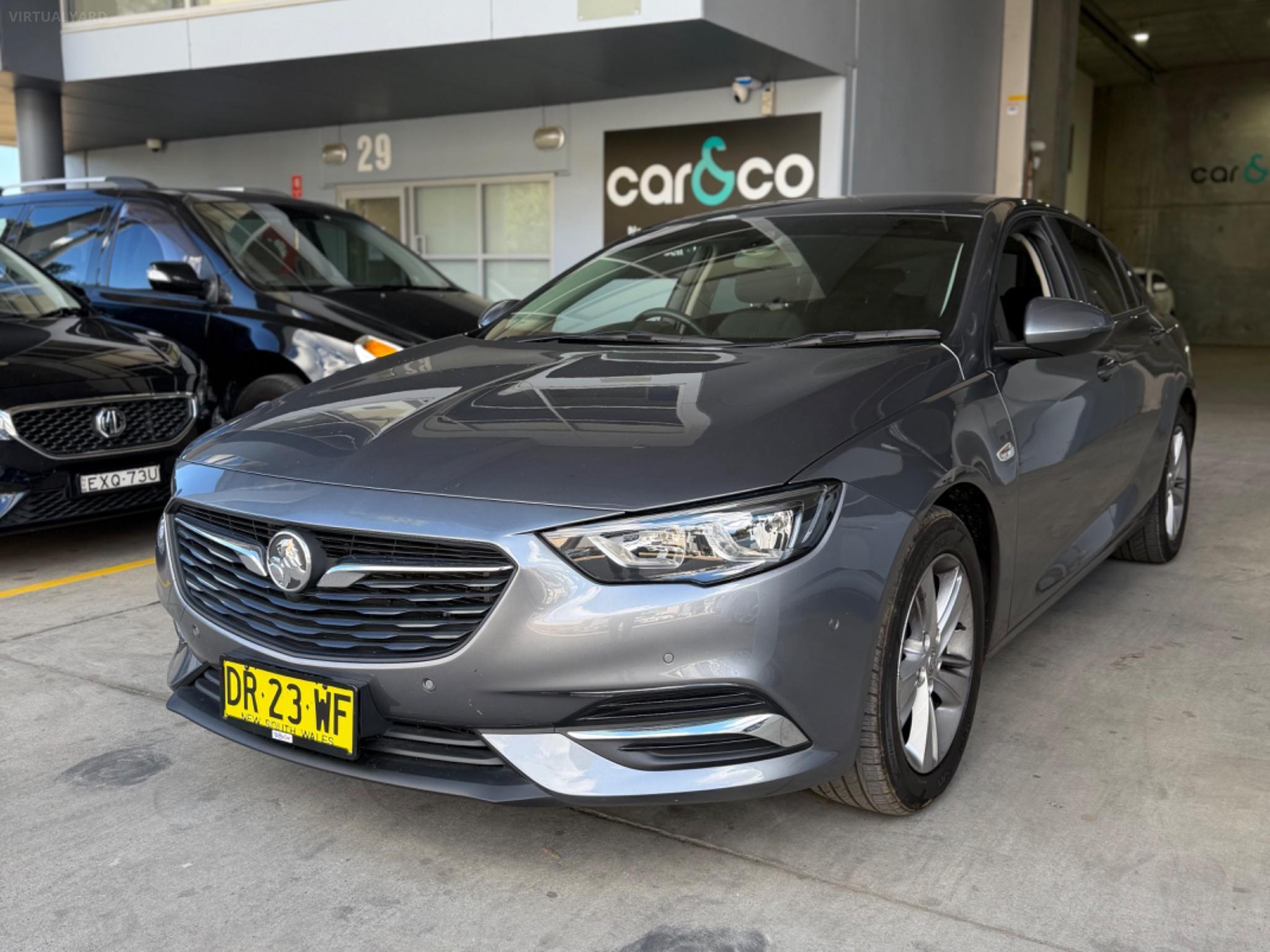 HOLDEN COMMODORE