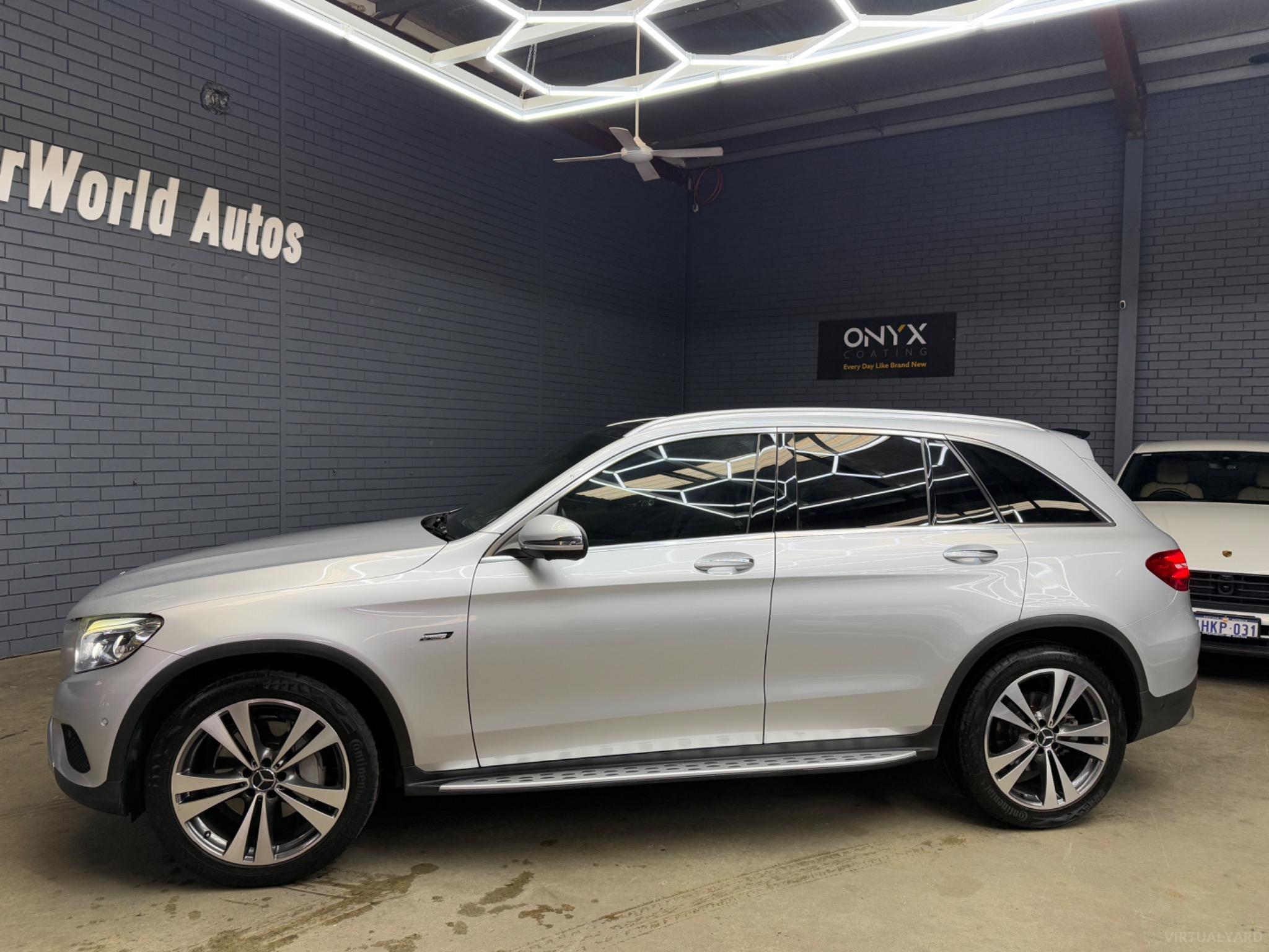 MERCEDES-BENZ GLC