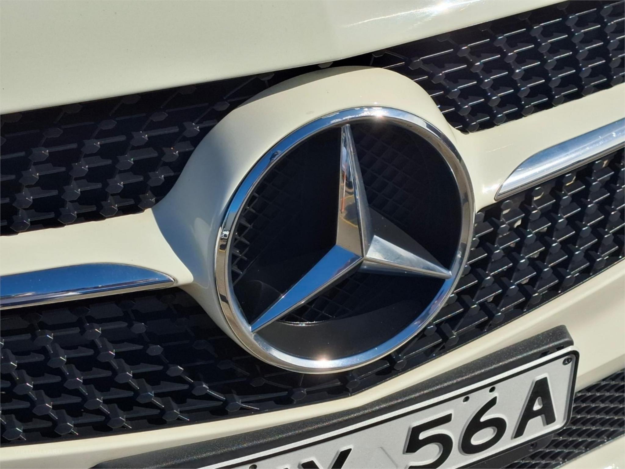 2017 MERCEDES-BENZ A-CLASS W176 A180 HATCHBACK 5DR D-CT 7SP 1.6T image 27