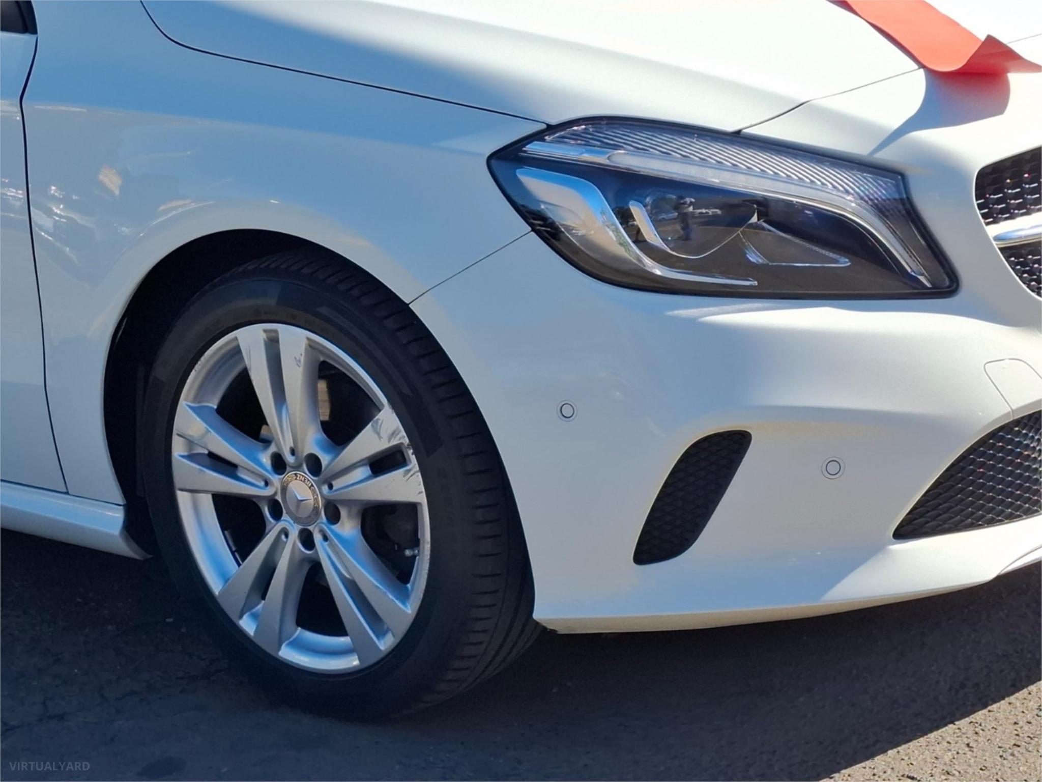 2017 MERCEDES-BENZ A-CLASS W176 A180 HATCHBACK 5DR D-CT 7SP 1.6T image 24