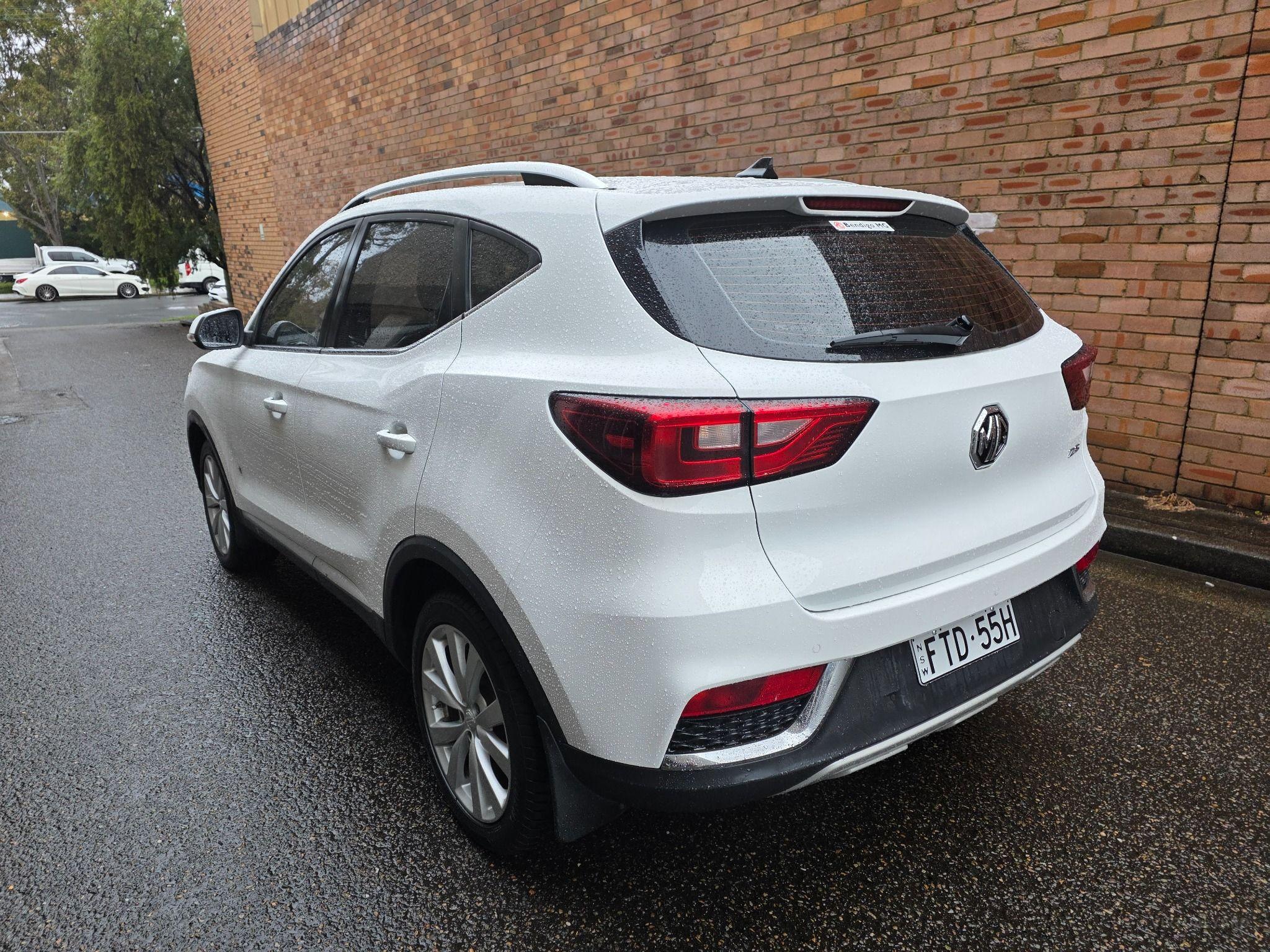 MG ZS