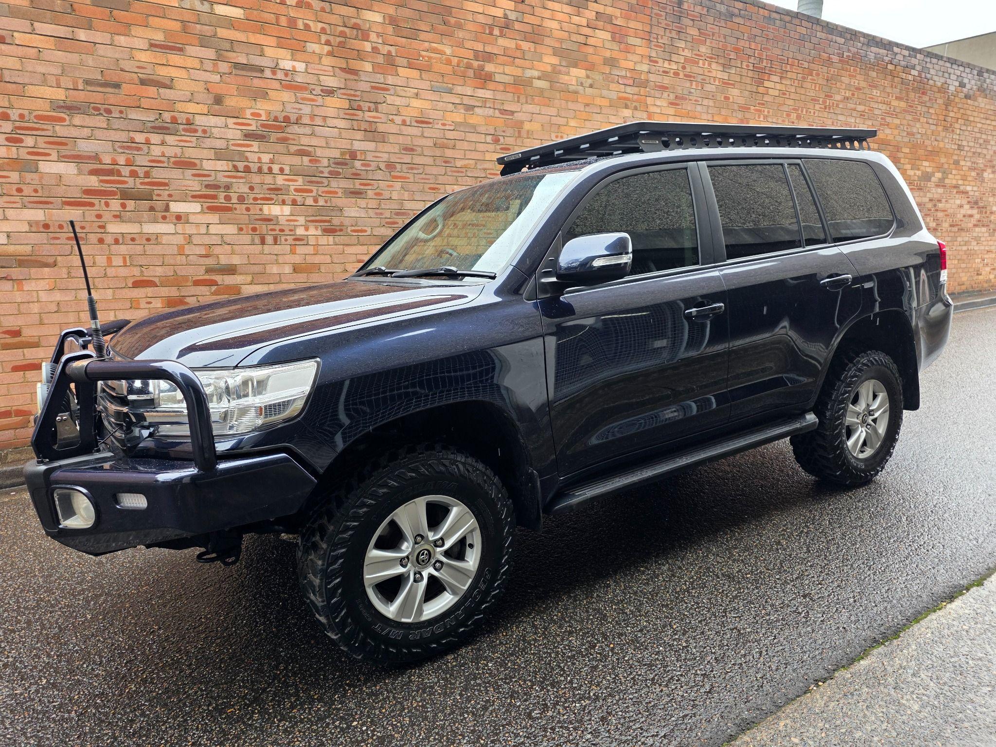 TOYOTA LANDCRUISER