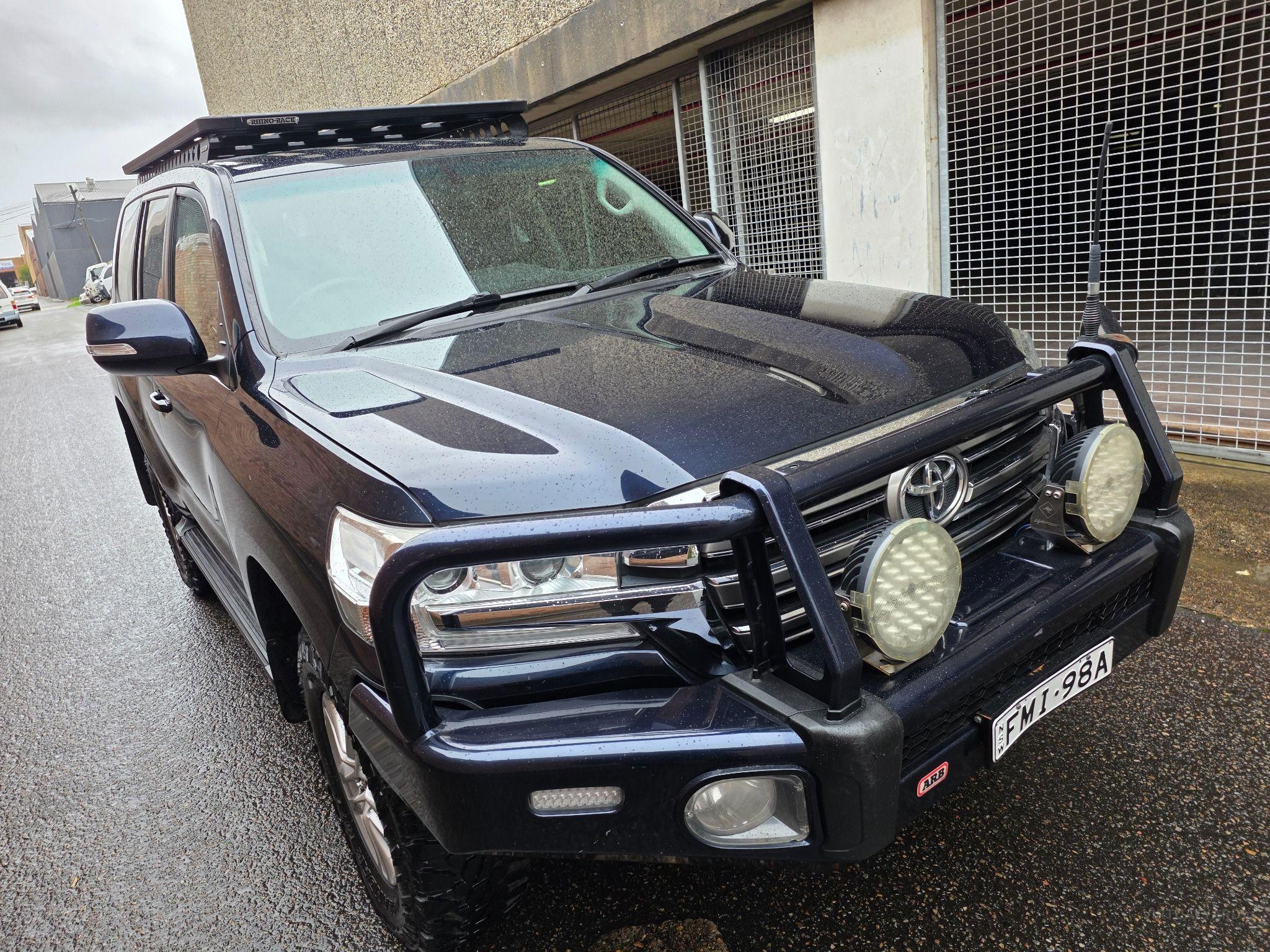 TOYOTA LANDCRUISER