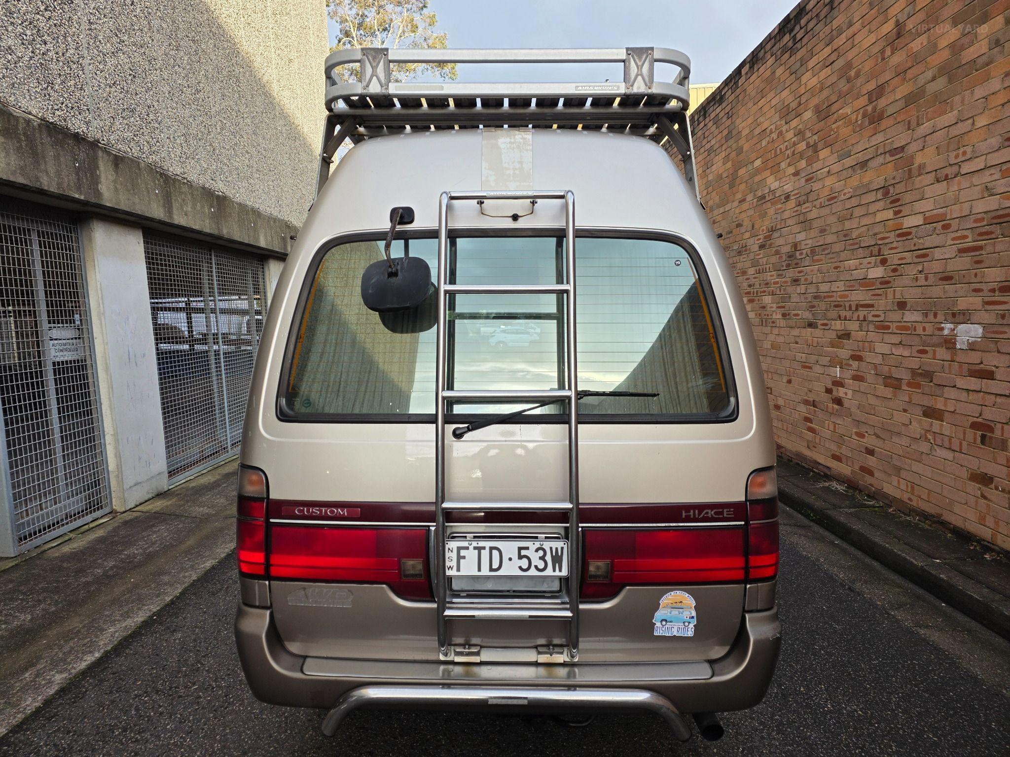 TOYOTA HIACE CAMPERVAN