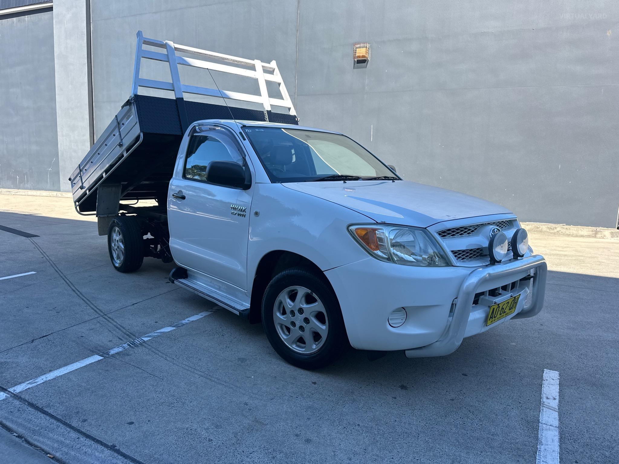TOYOTA HILUX TGN16R MY07 WORKMATE CAB CHASSIS SINGLE CAB 2DR MAN 5SP, 4X2 1370KG 2.7I