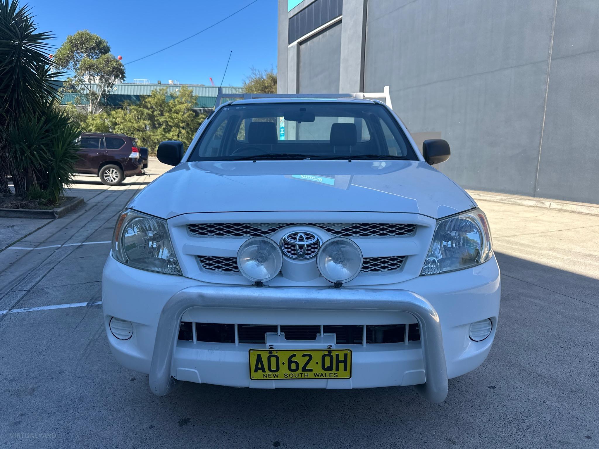 TOYOTA HILUX TGN16R MY07 WORKMATE CAB CHASSIS SINGLE CAB 2DR MAN 5SP, 4X2 1370KG 2.7I image 10