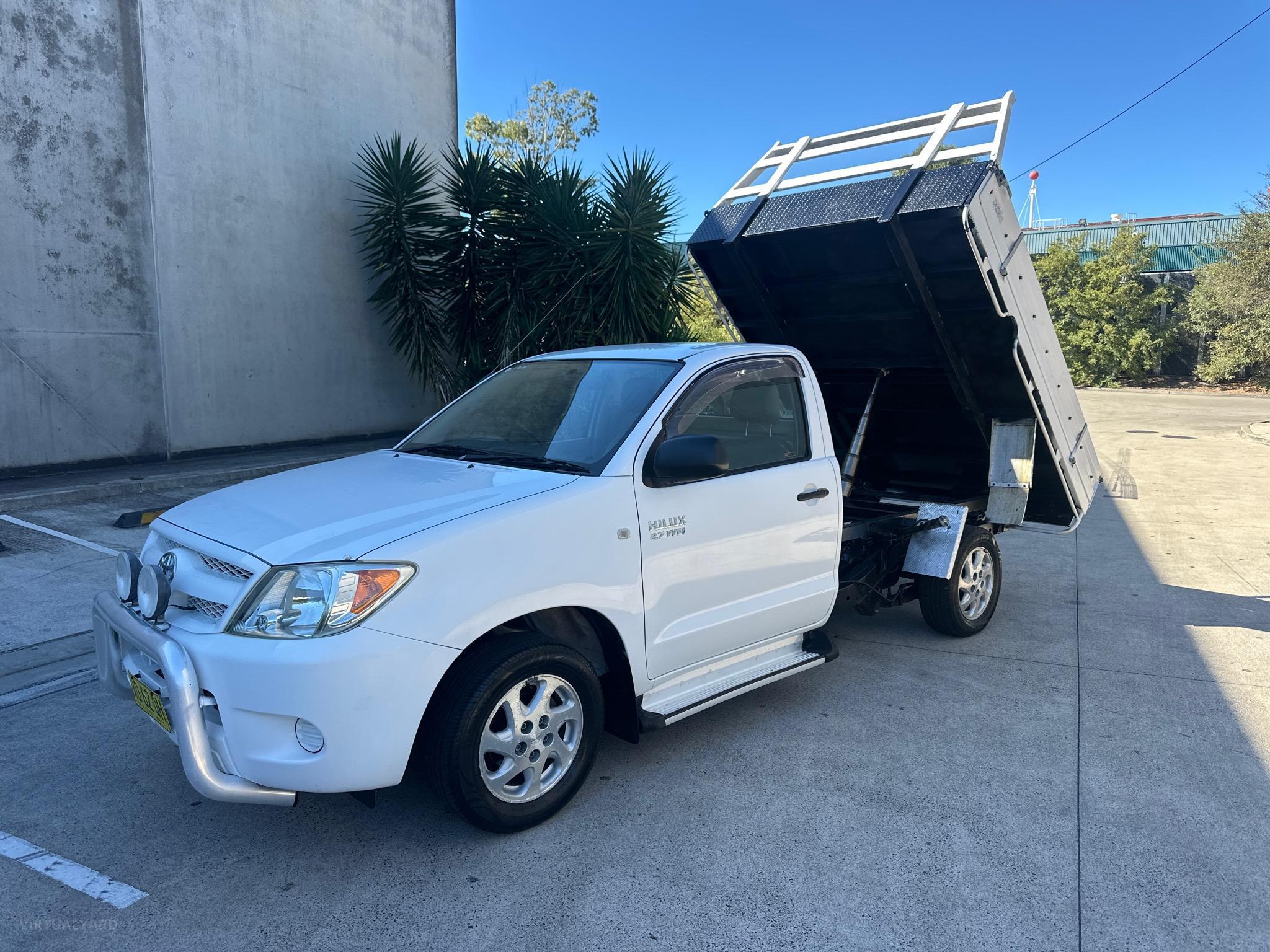 TOYOTA HILUX TGN16R MY07 WORKMATE CAB CHASSIS SINGLE CAB 2DR MAN 5SP, 4X2 1370KG 2.7I image 18