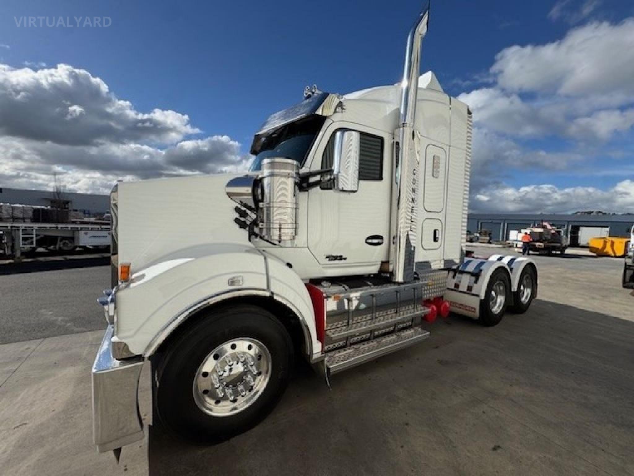 Kenworth T610SAR