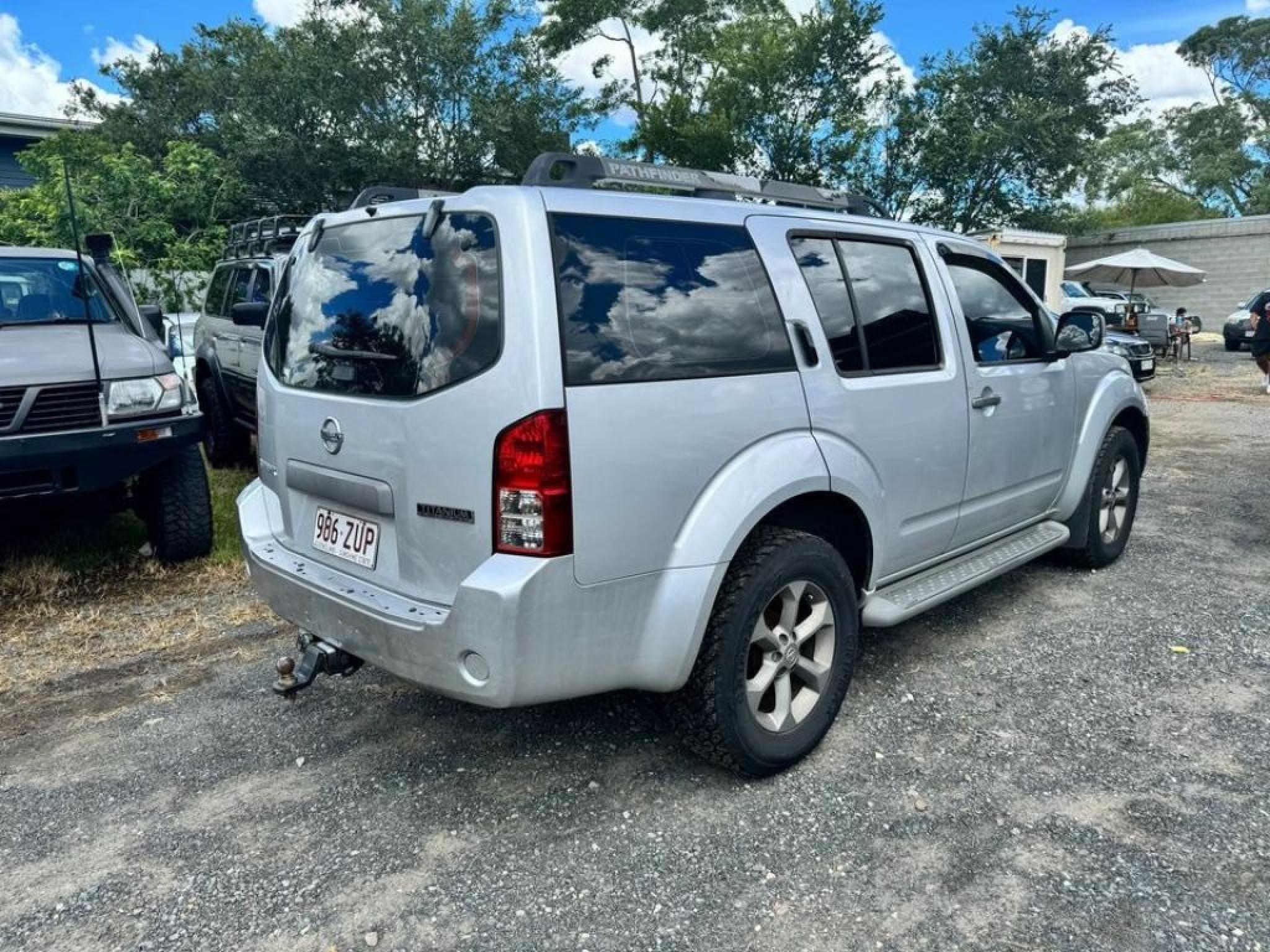 NISSAN PATHFINDER