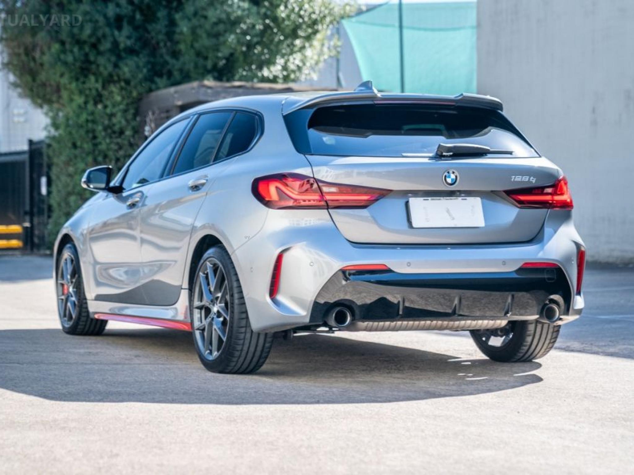 BMW 1