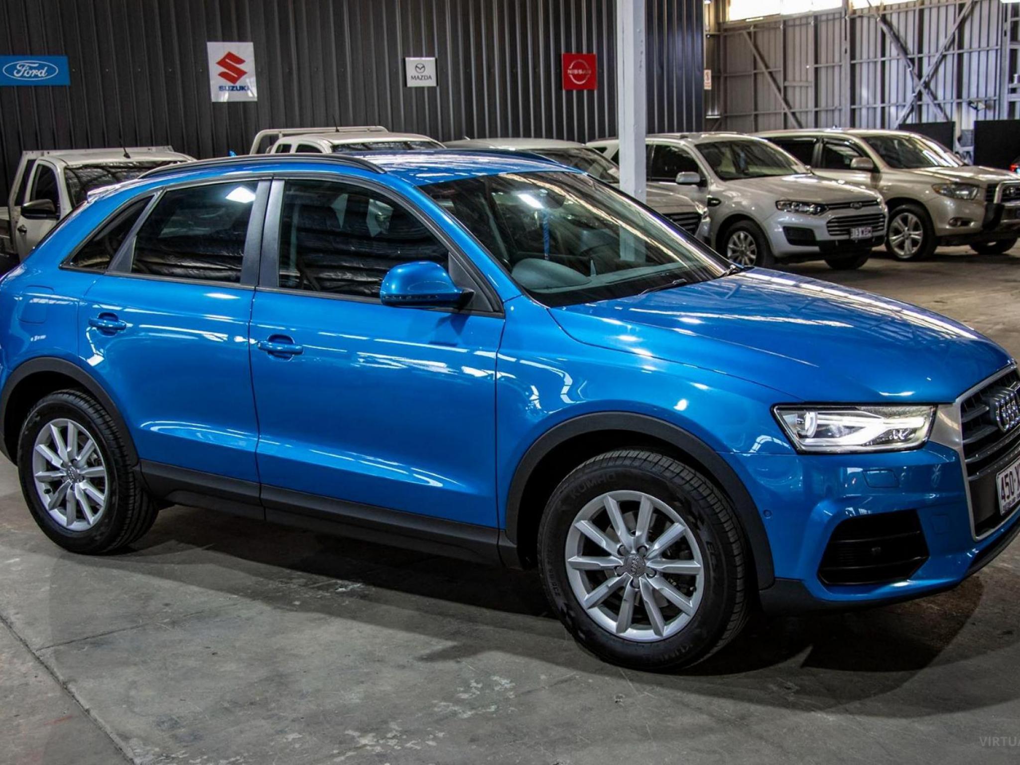 AUDI Q3