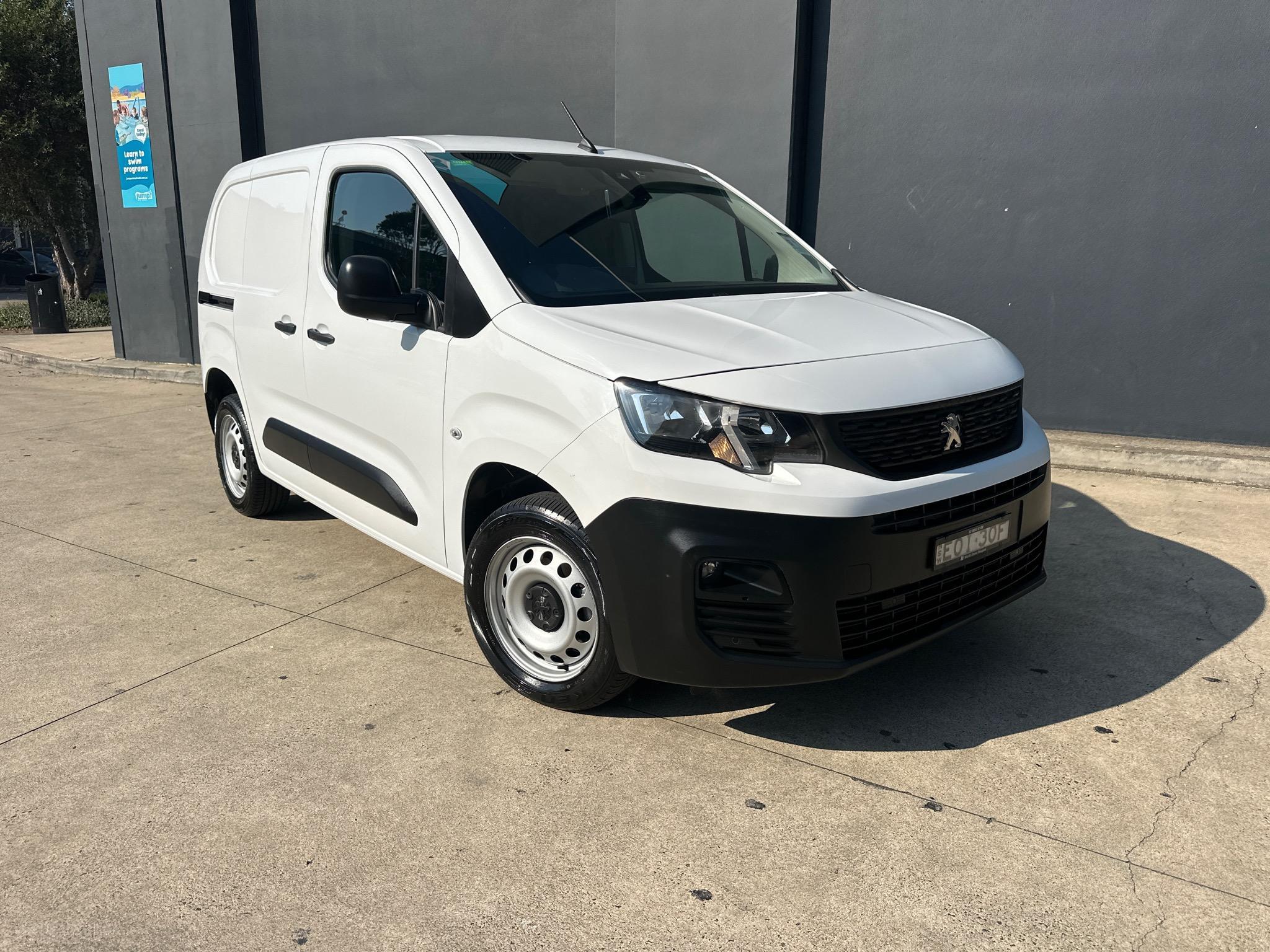 Cars Peugeot Partner Electric 2021 2021 Peugeot Partner K9 MY20