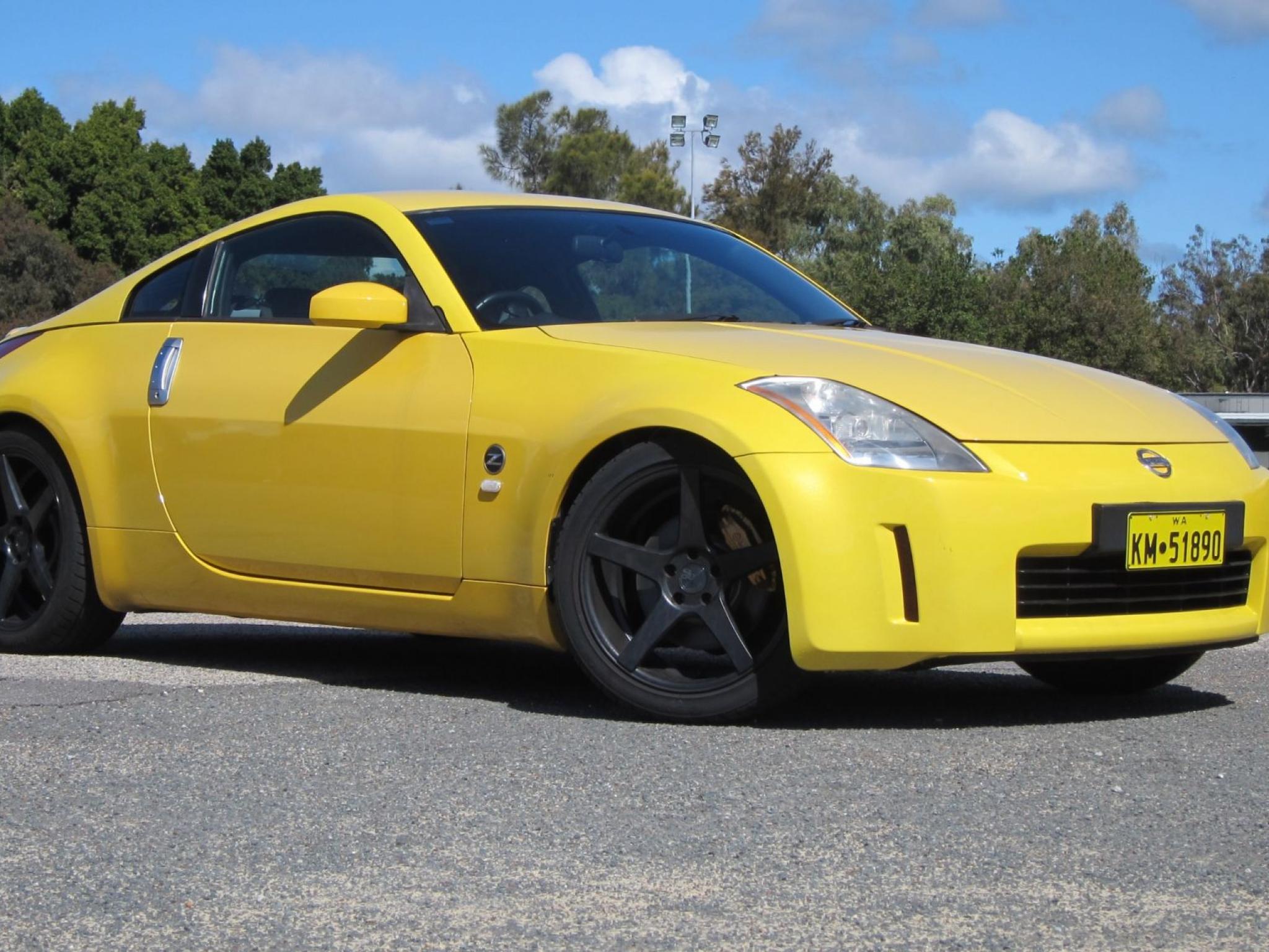 NISSAN 350Z