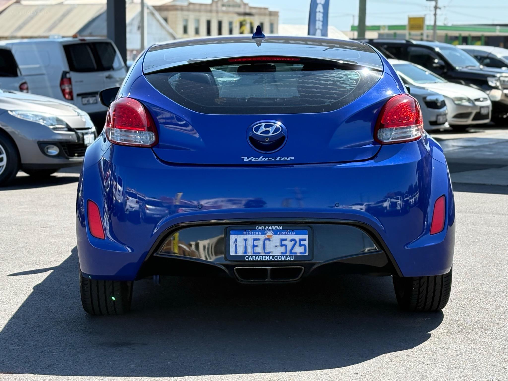 HYUNDAI VELOSTER